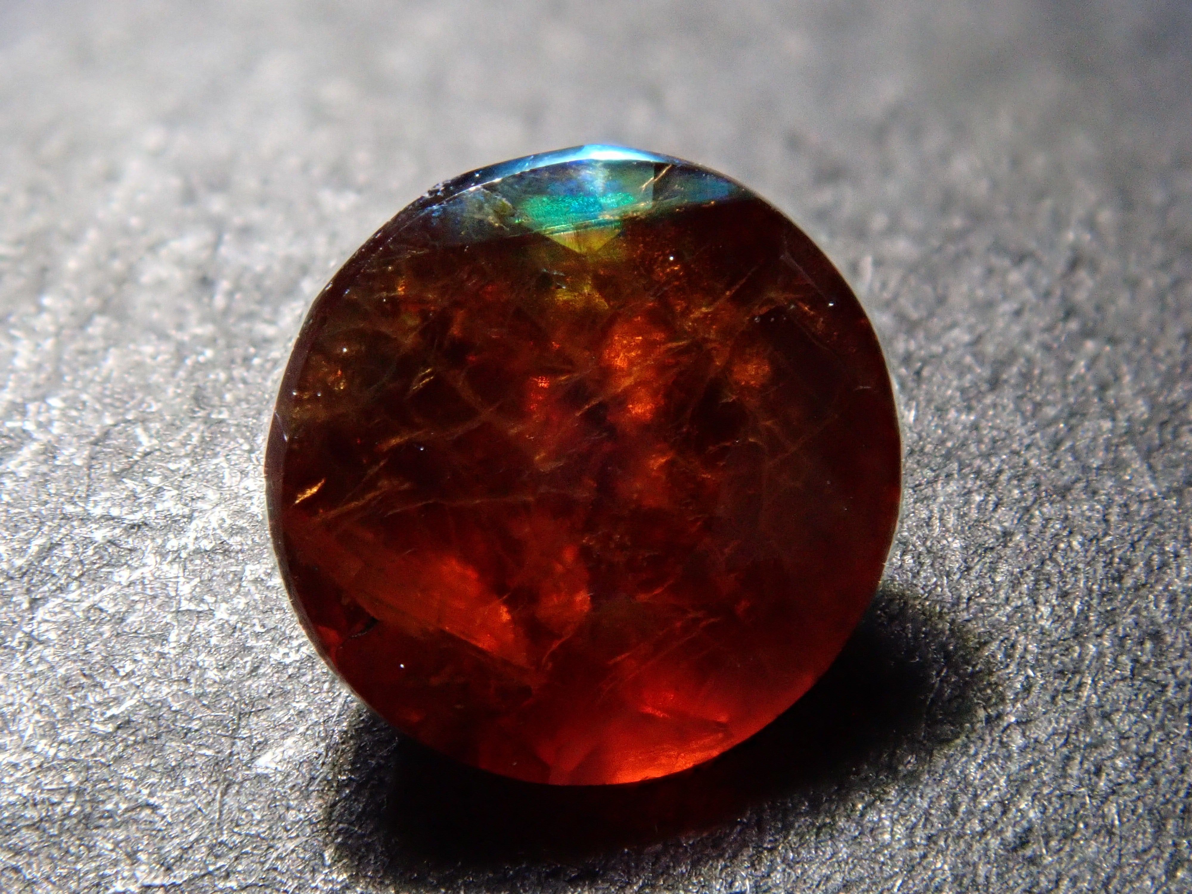 Rainbow Garnet (Andradite Garnet) 0.771ct Loose Stone from Tenkawa Village, Nara Prefecture