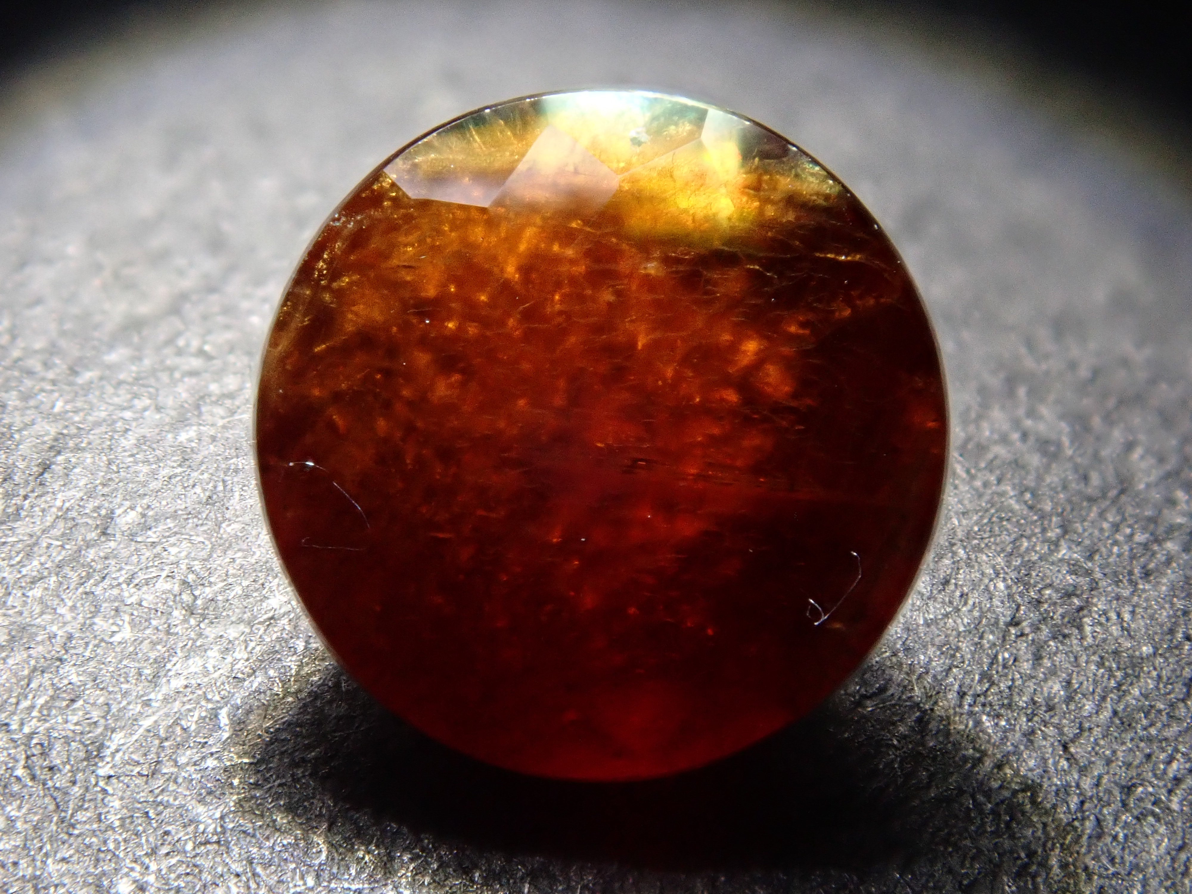 Rainbow Garnet (Andradite Garnet) 1.488ct Loose Stone from Tenkawa Village, Nara Prefecture