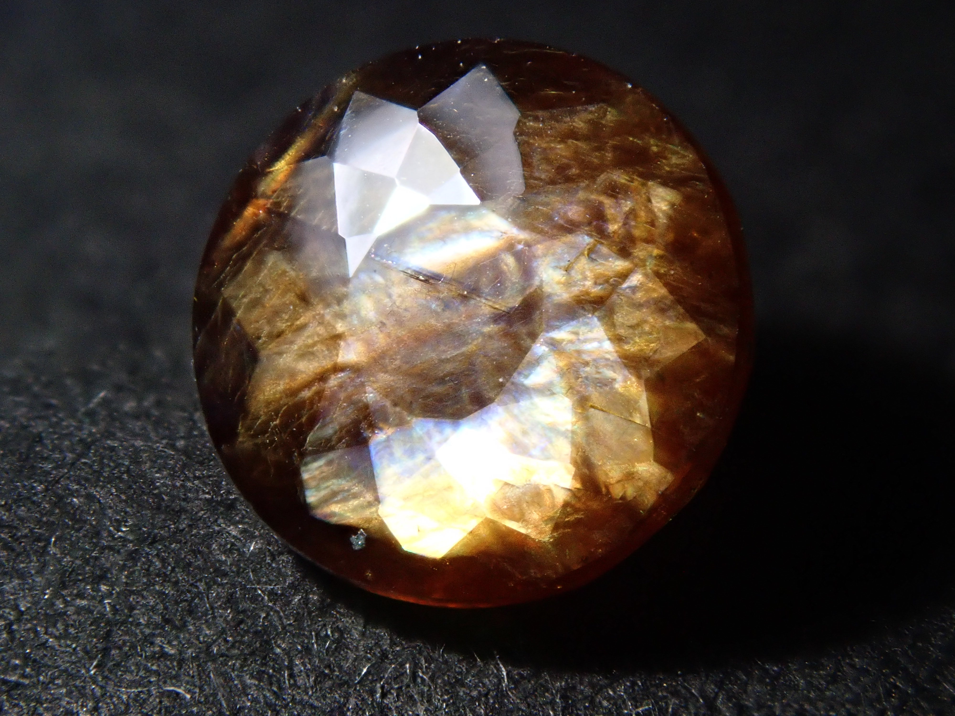 Rainbow Garnet (Andradite Garnet) 1.488ct Loose Stone from Tenkawa Village, Nara Prefecture