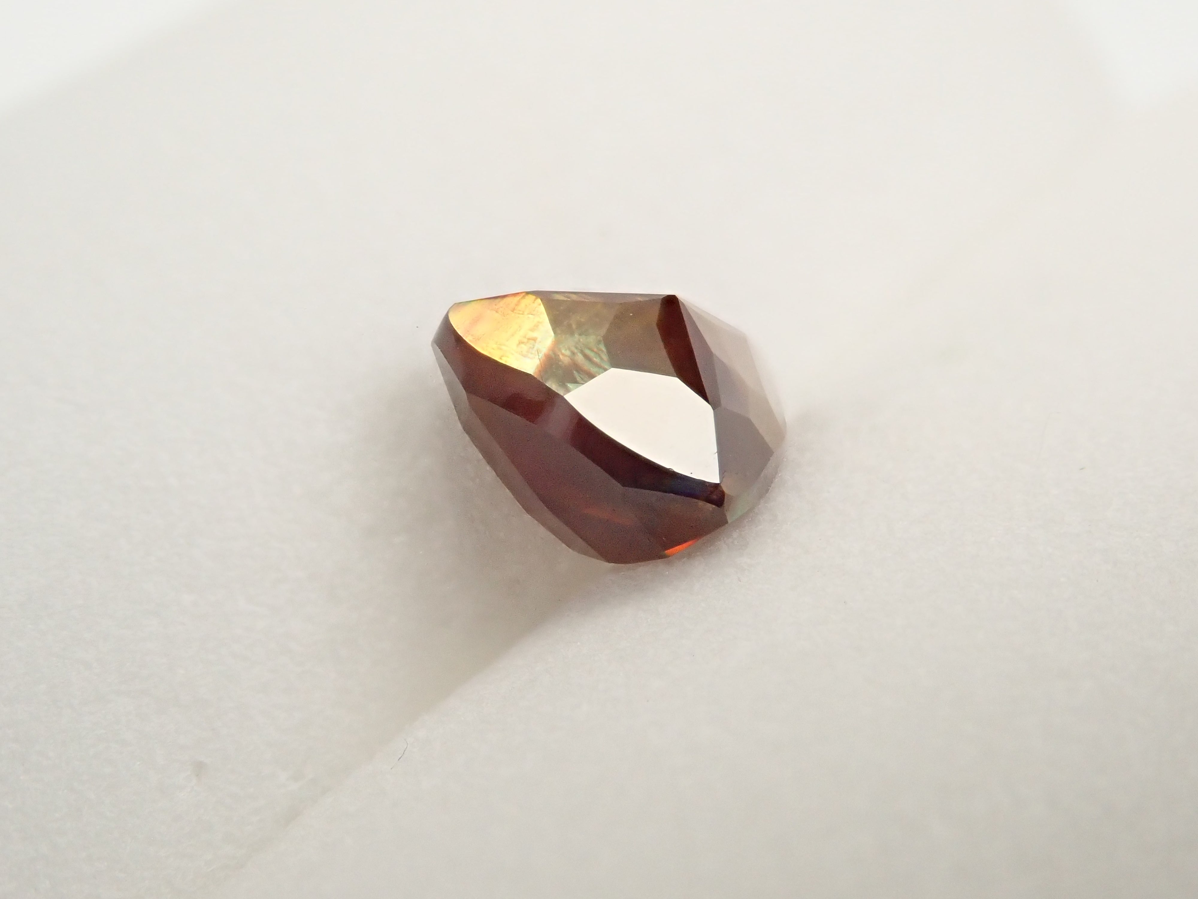 Rainbow Garnet (Andradite Garnet) 2.365ct Loose Stone from Tenkawa Village, Nara Prefecture