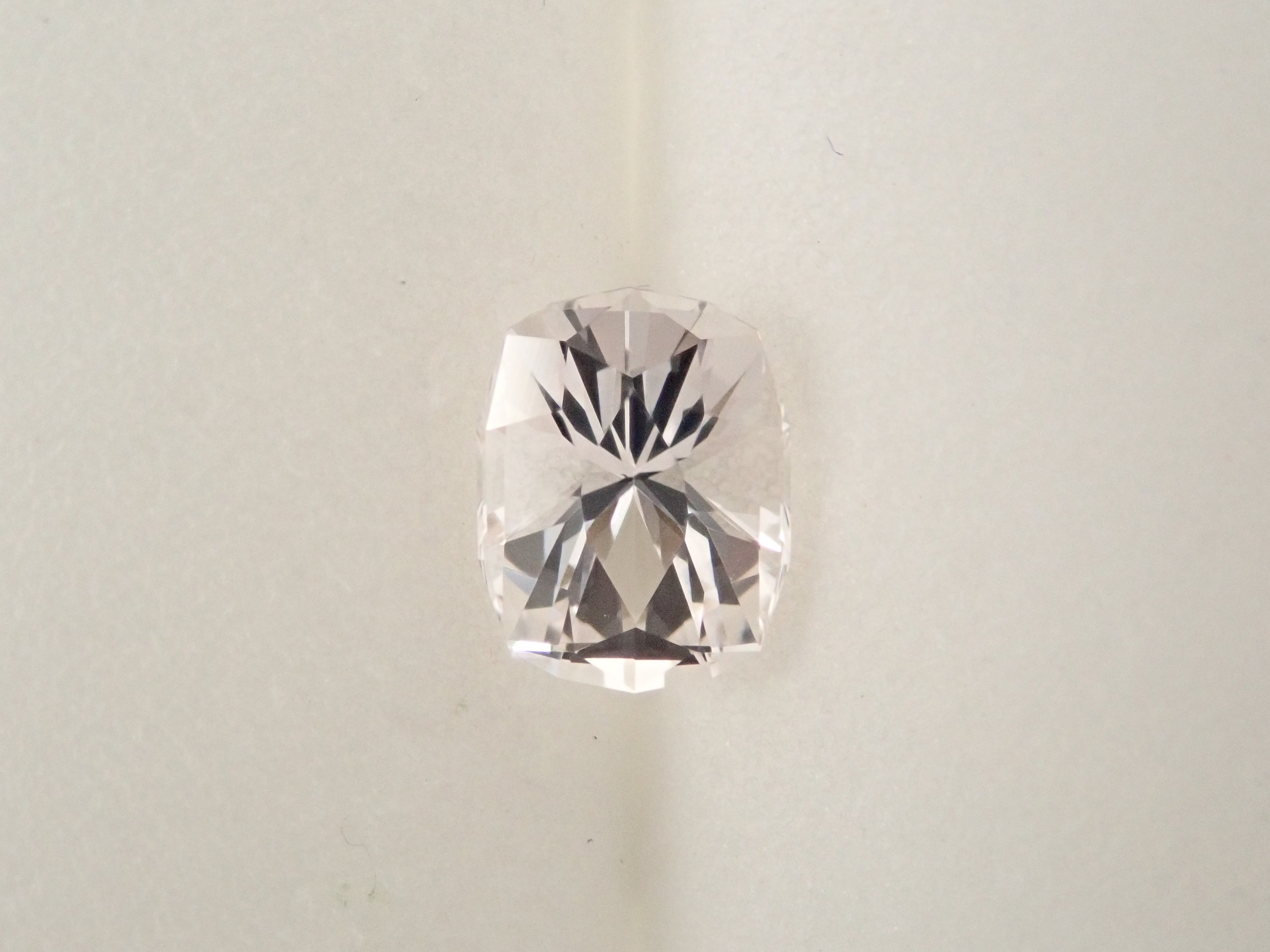 【12/20 22時販売】ブラジル産ゴーシェナイト 0.527ctルース