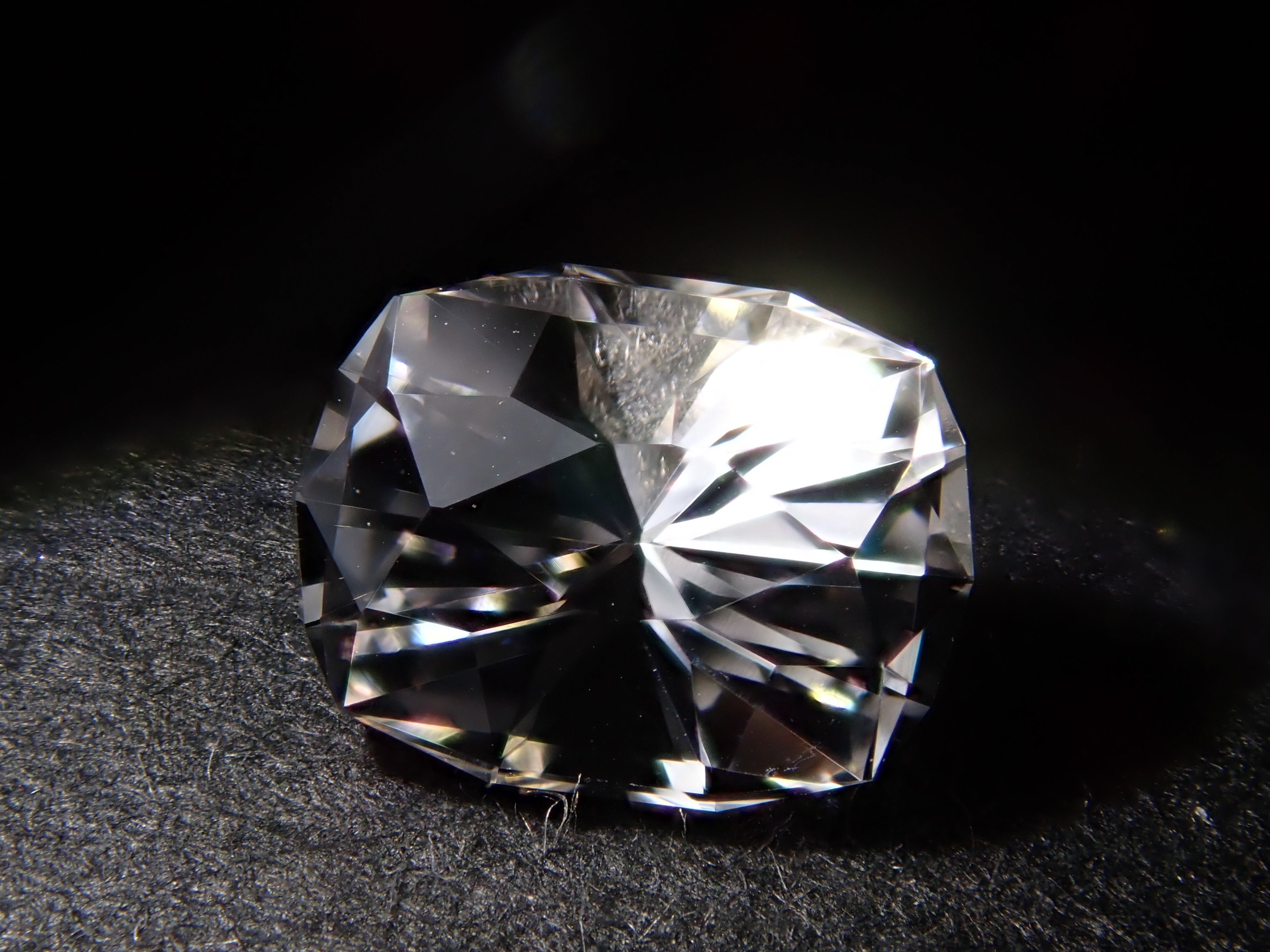 【12/20 22時販売】ブラジル産ゴーシェナイト 0.527ctルース