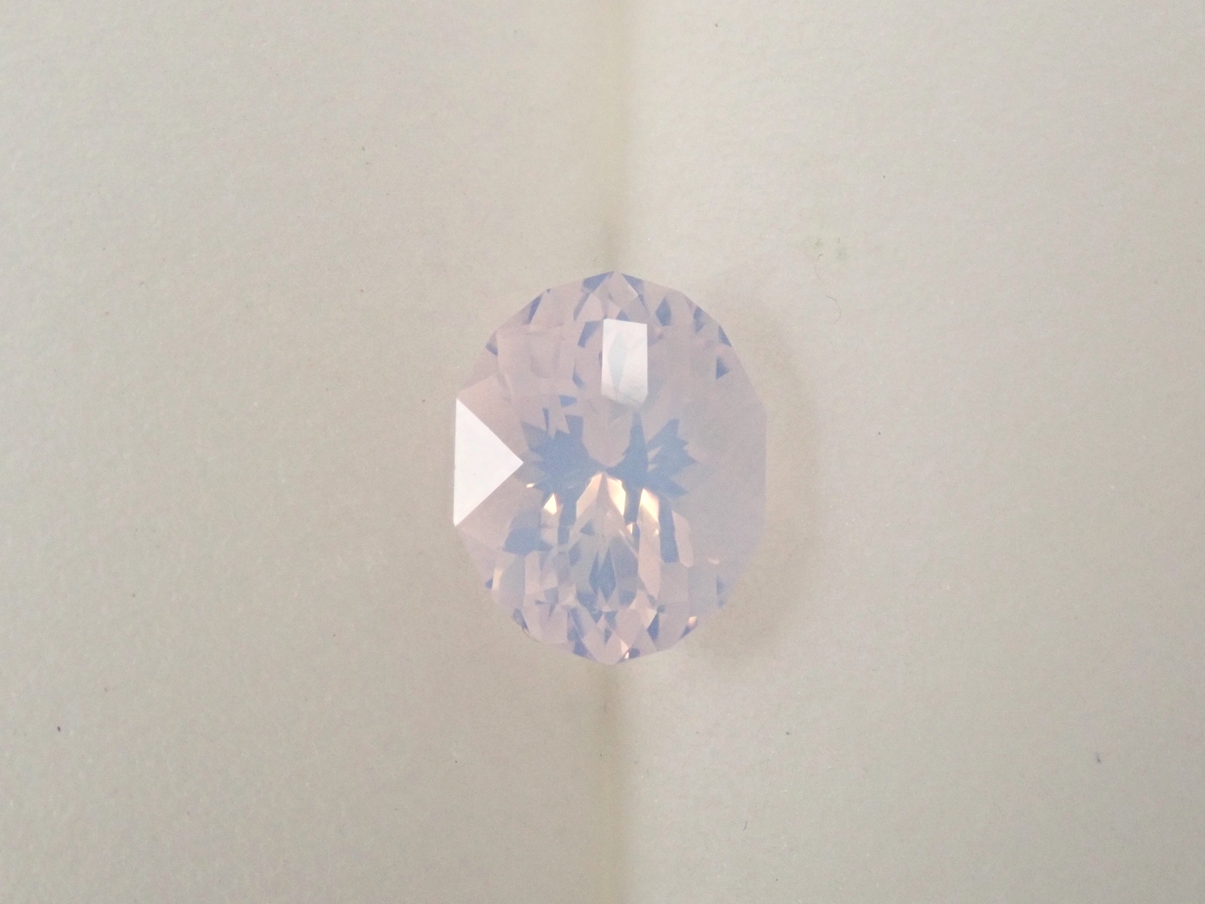 【12/9 22時販売】ブラジル産ラベンダークォーツ(スコロライト) 0.994ctルース