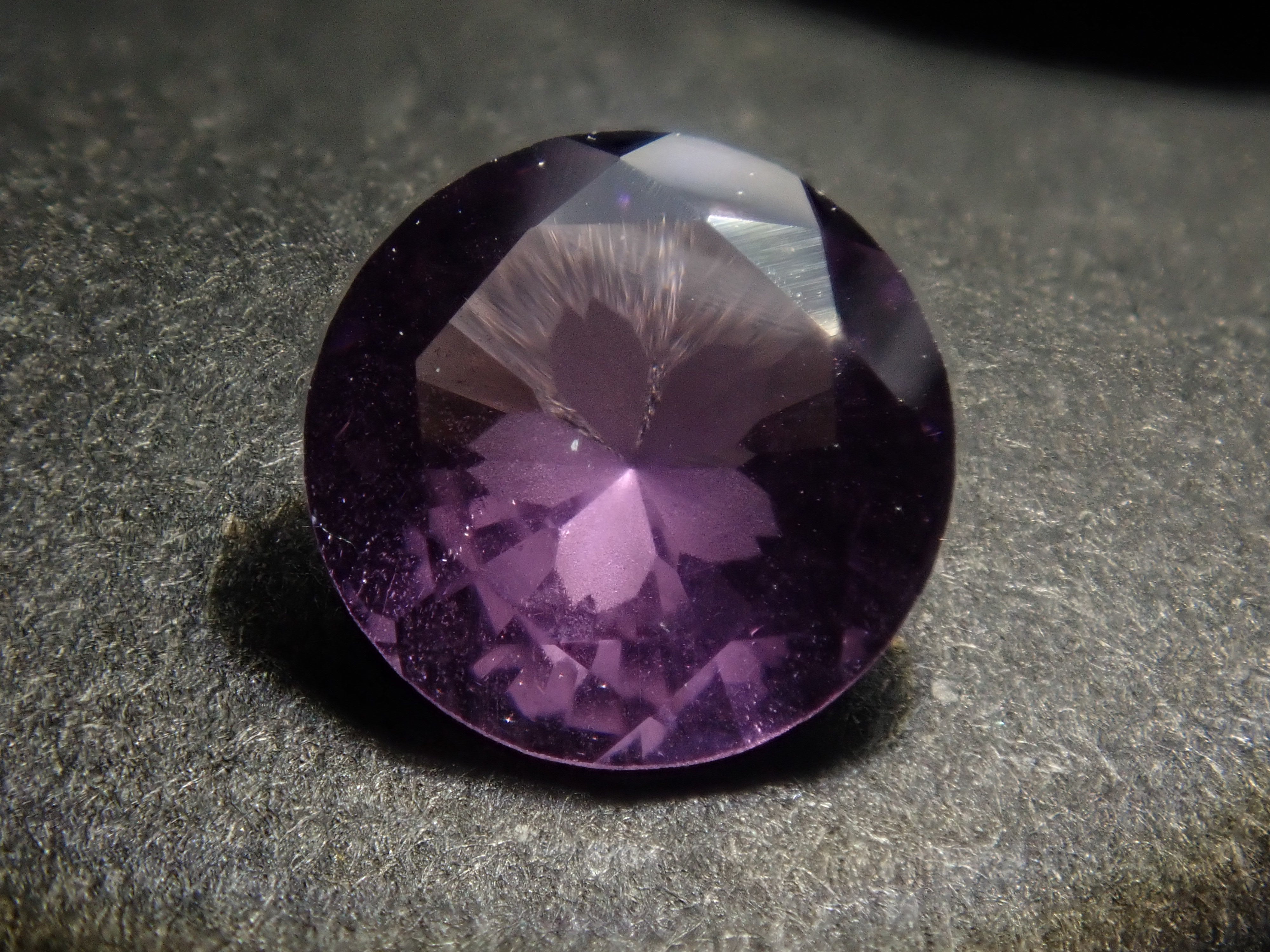 【12/6 22時販売】《13石限定》さくらインカットやダンデライオンカットを含むスピネルガチャ1石ルース《複数購入割引有》