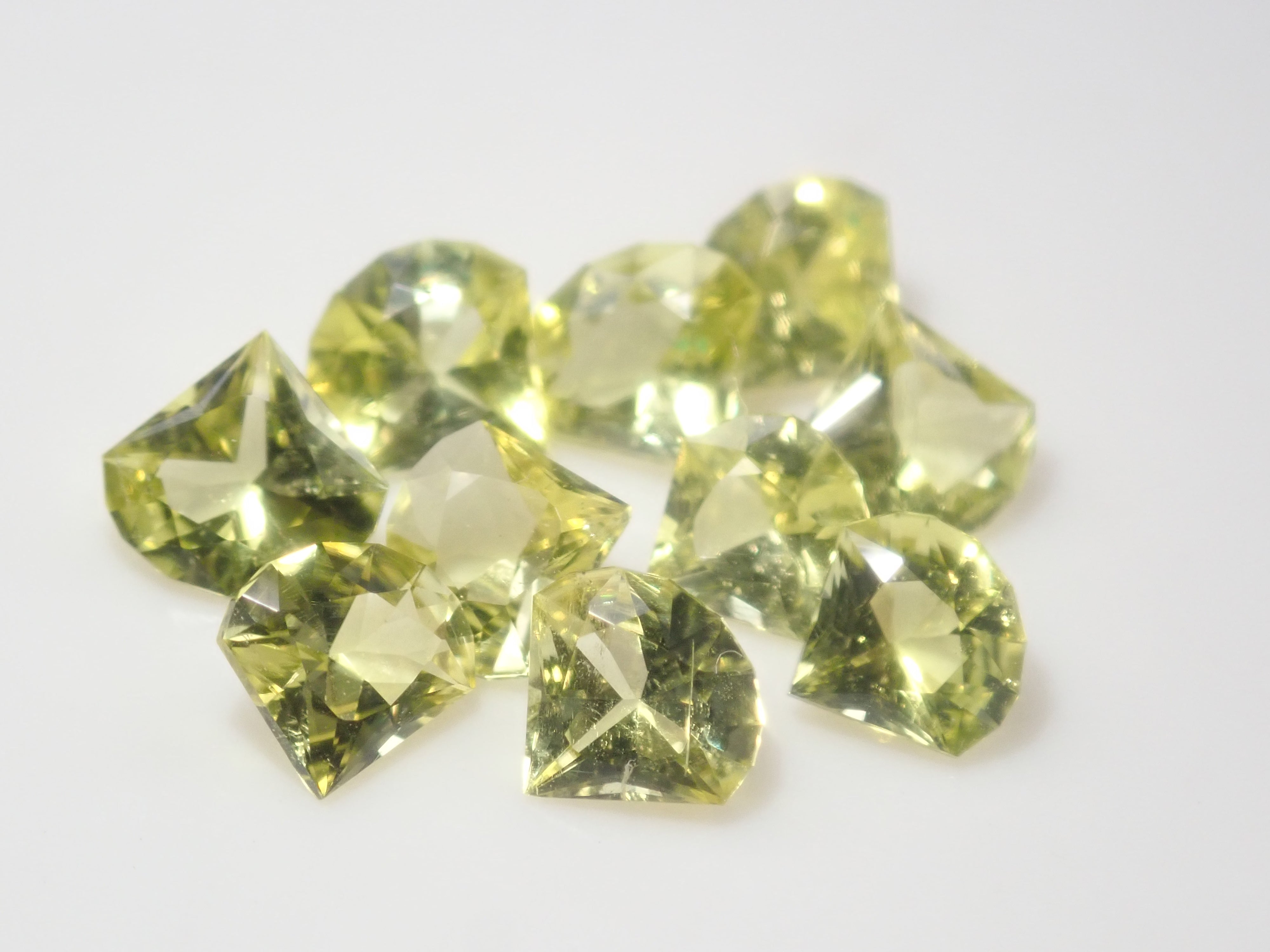 【12/13 22時販売】《限定13石》5万円相当のインディコライトトルマリンや6万円相当のルベライトなどトルマリンガチャ💎さらにカナリーイエロートルマリン1石付き《複数購入割引有》