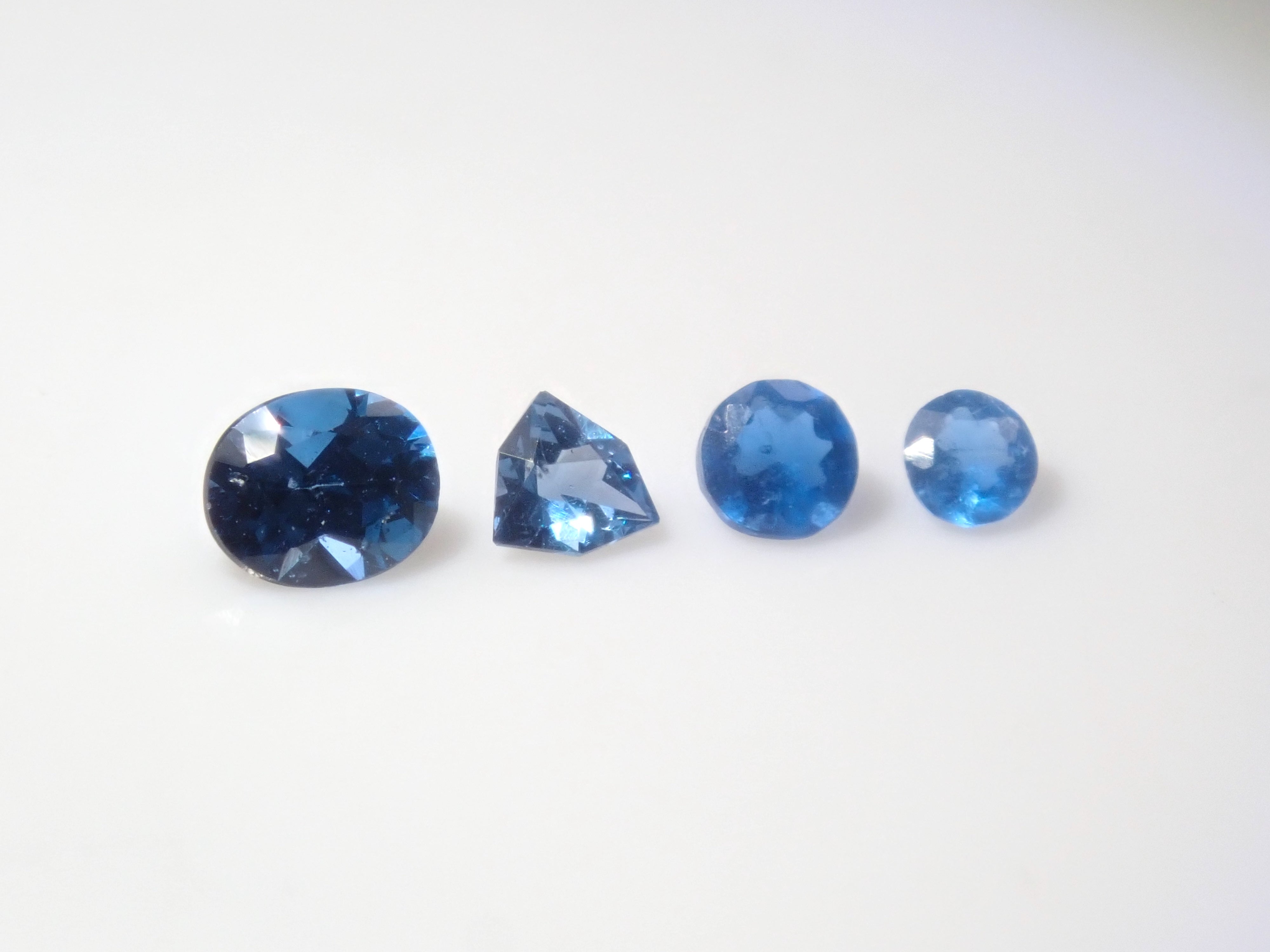 【12/7 22時販売】《限定10石》ブルー宝石ガチャ💎ブラジル産パライバトルマリン0.142ct・ジンバブエ産ユークレース・1.17ctのコバルトスピネル(鑑別書付:カラーシフト)・ベニトアイトなど《複数購入割引有》