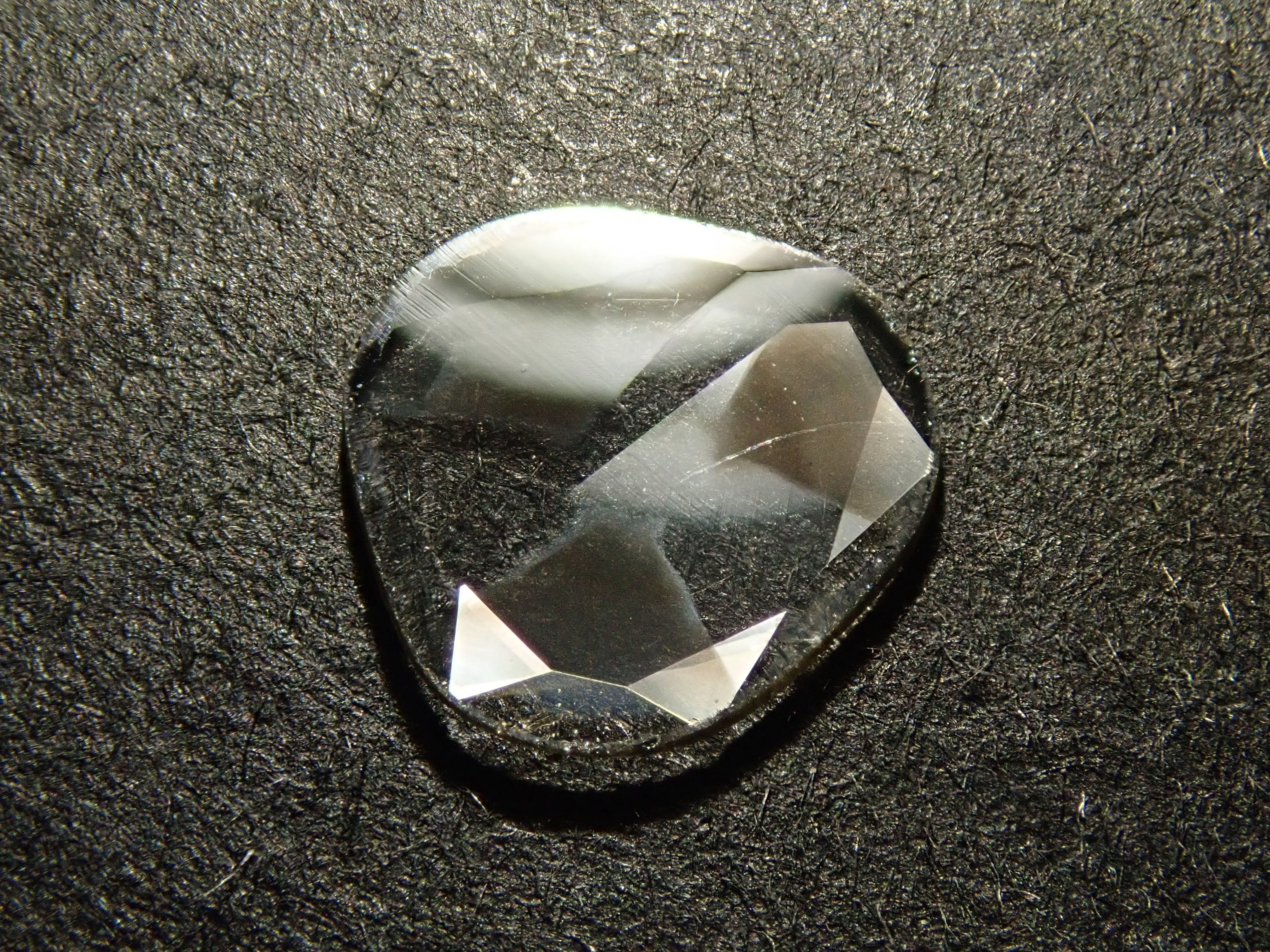 【12/7 22時販売】ジンバブエ産スライストラピッチェダイヤモンド 0.206ctルース