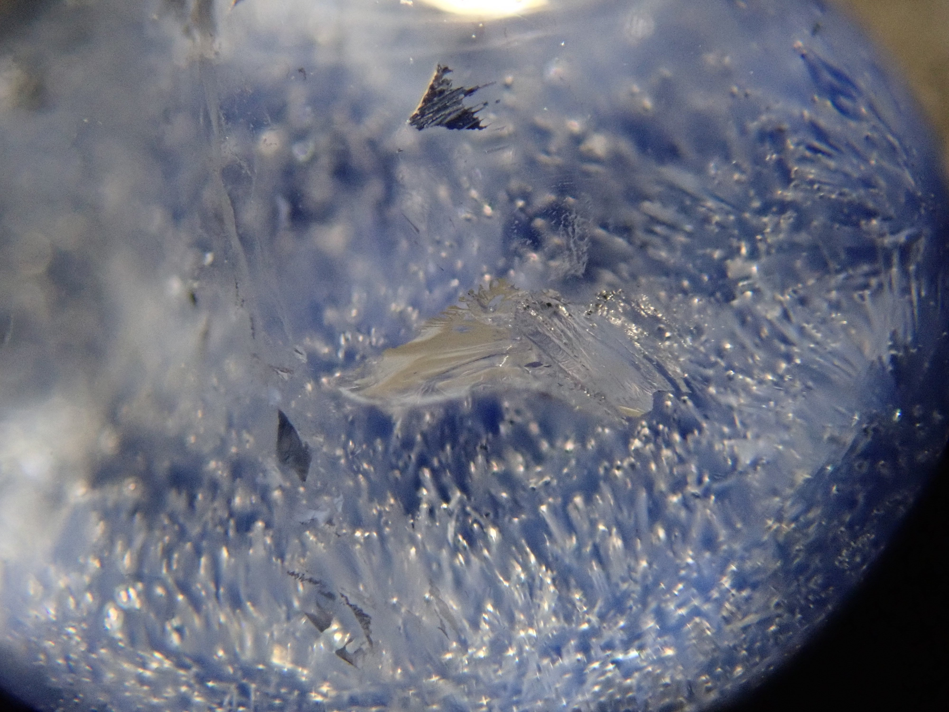 【12/7 22時販売】ブラジル産デュモルチェライトインクォーツ 5.830ctルース