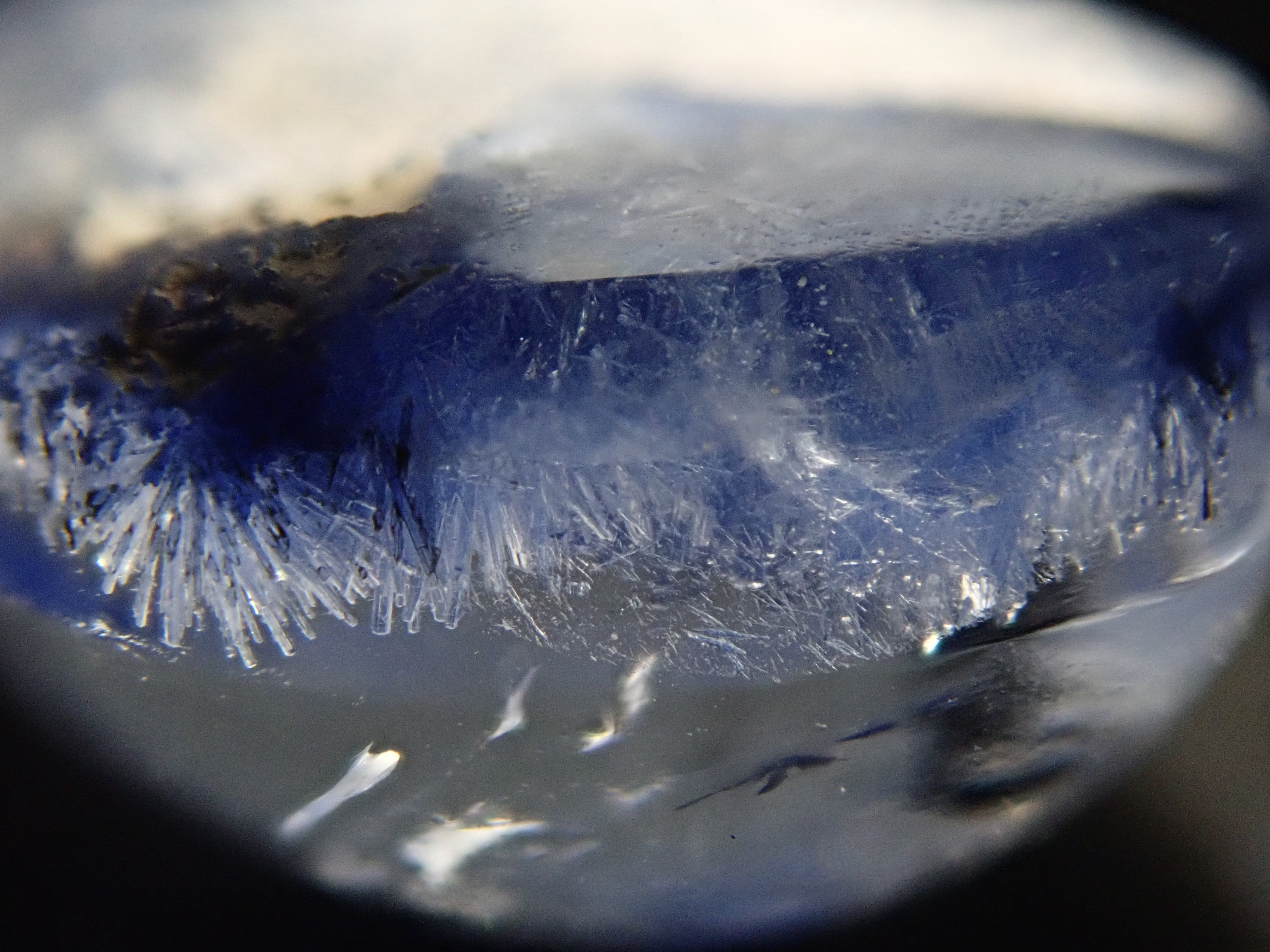 【12/7 22時販売】ブラジル産デュモルチェライトインクォーツ 5.830ctルース