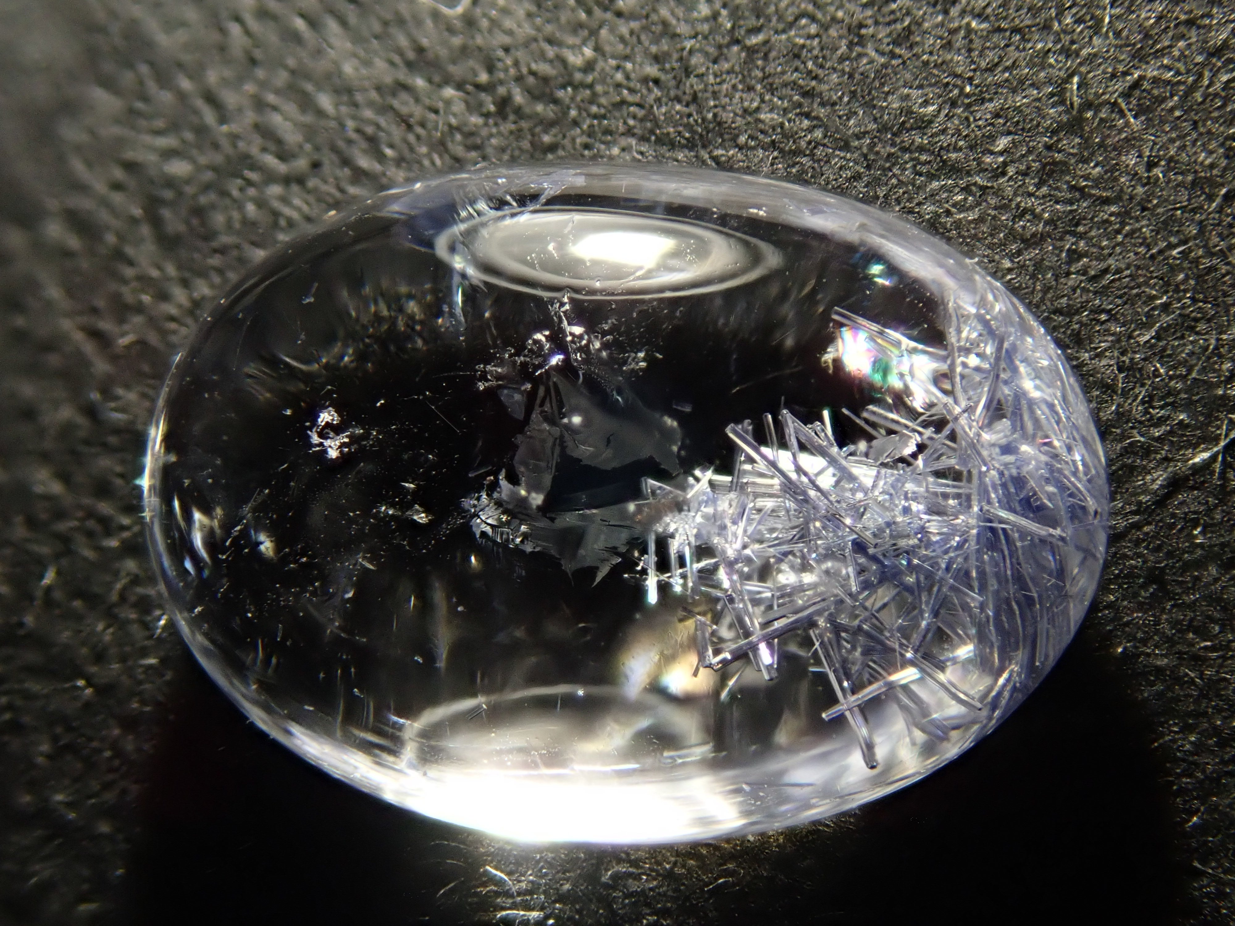 【12/13 22時販売】ブラジル産デュモルチェライトインクォーツ 1.779ctルース