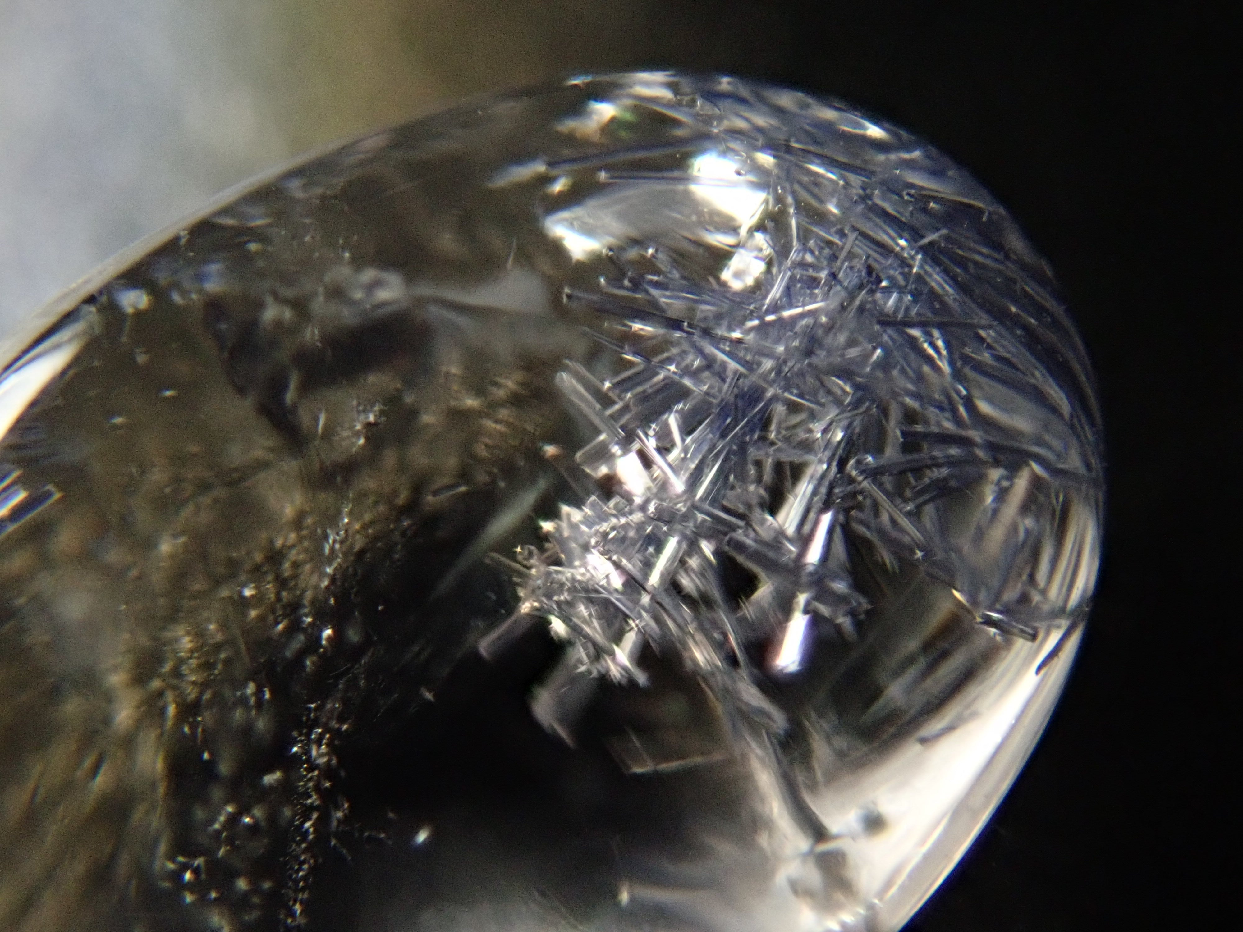 【12/13 22時販売】ブラジル産デュモルチェライトインクォーツ 1.779ctルース