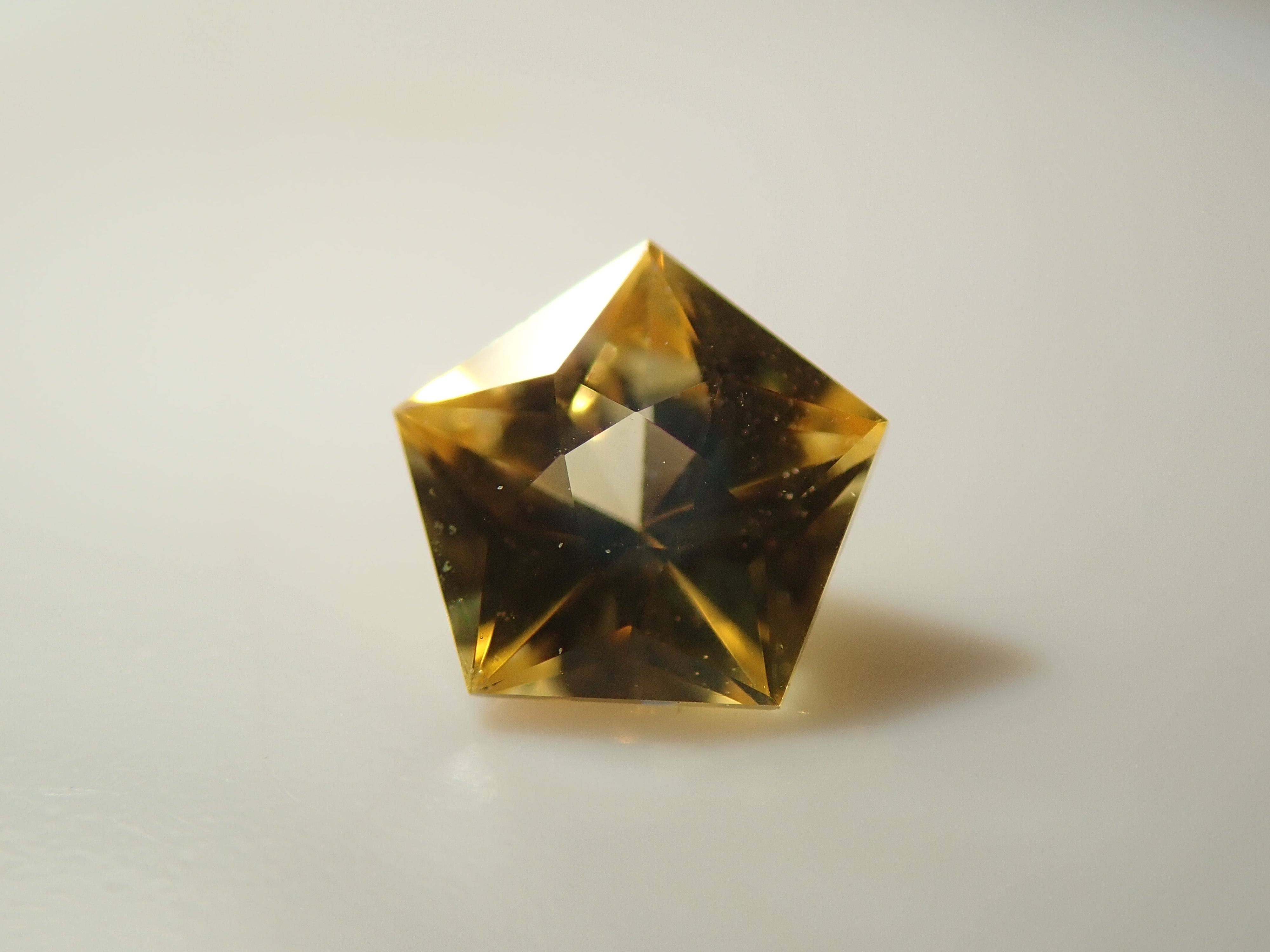 【12/16 22時販売】スリランカ産イエローサファイア 0.182ctルース