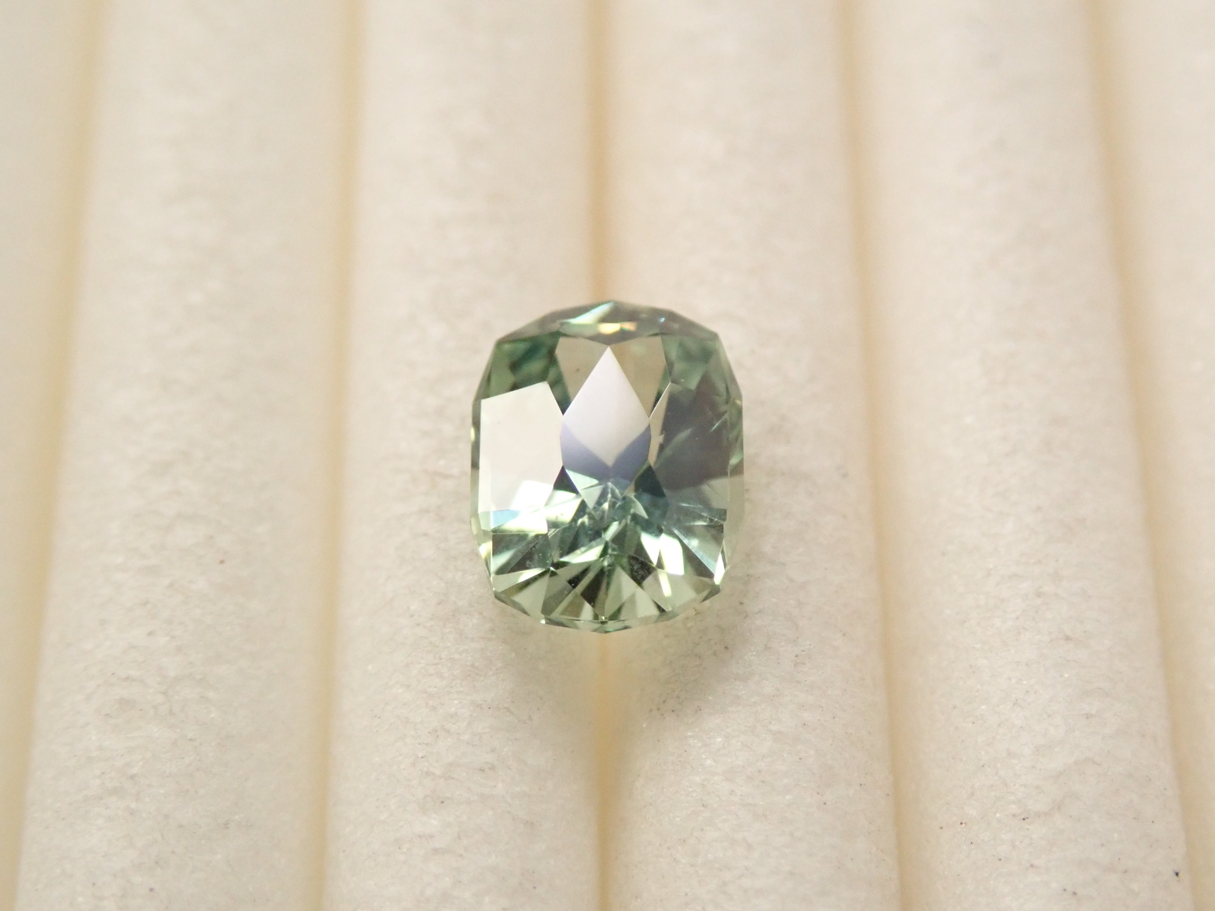 【12/16 22時販売】グリーンサファイア 0.607ctルース