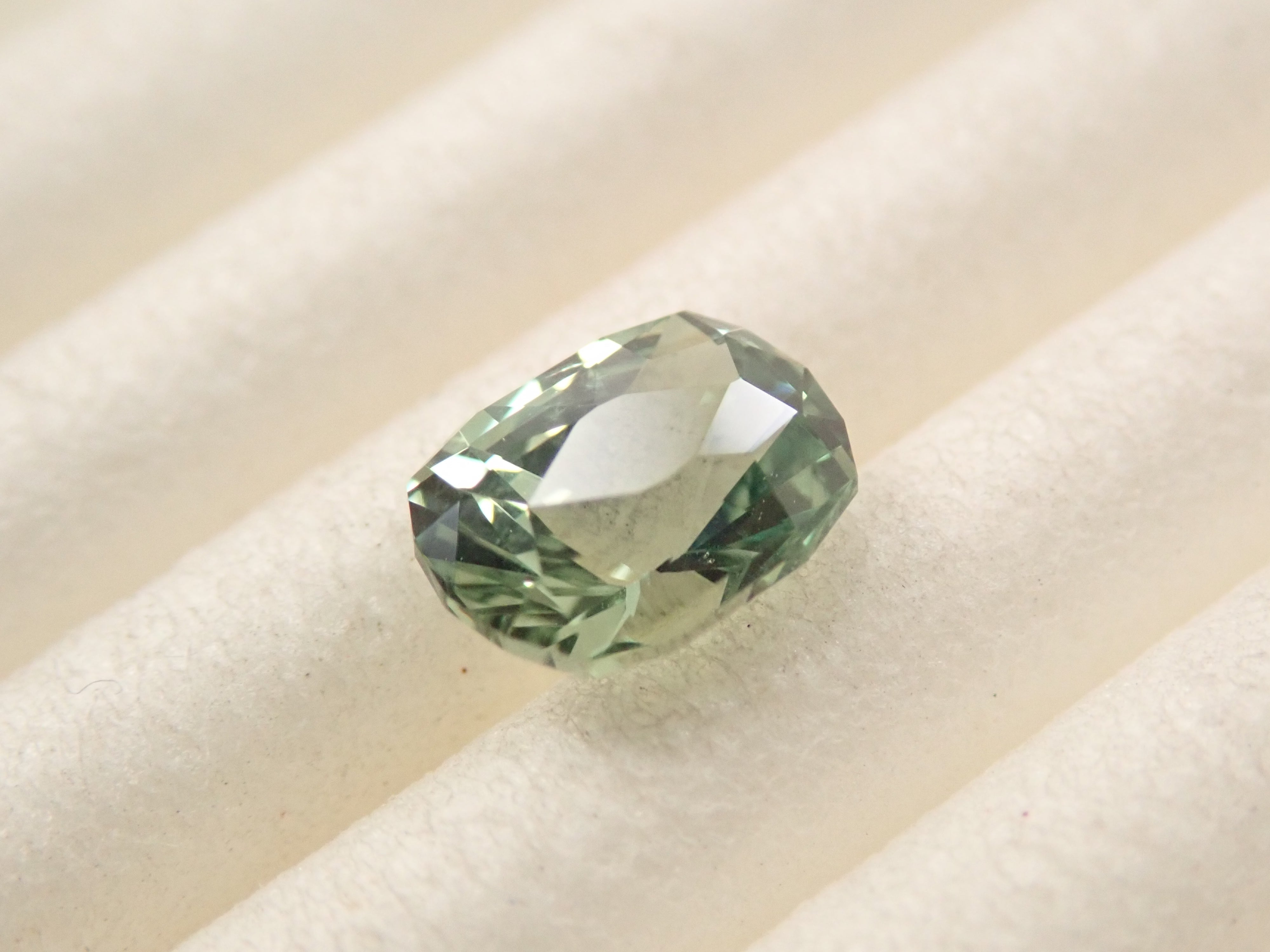 【12/16 22時販売】グリーンサファイア 0.607ctルース