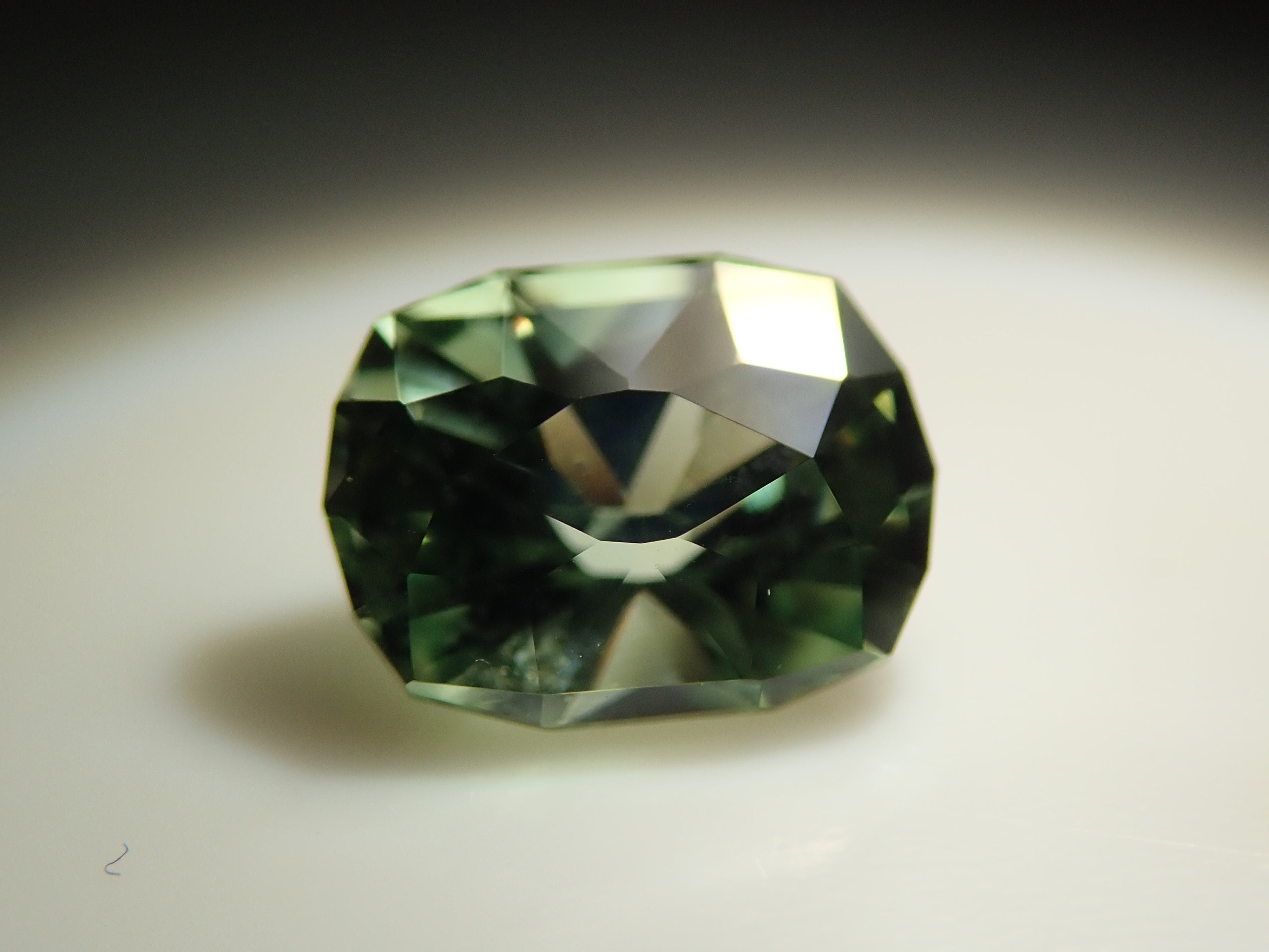 【12/16 22時販売】グリーンサファイア 0.607ctルース