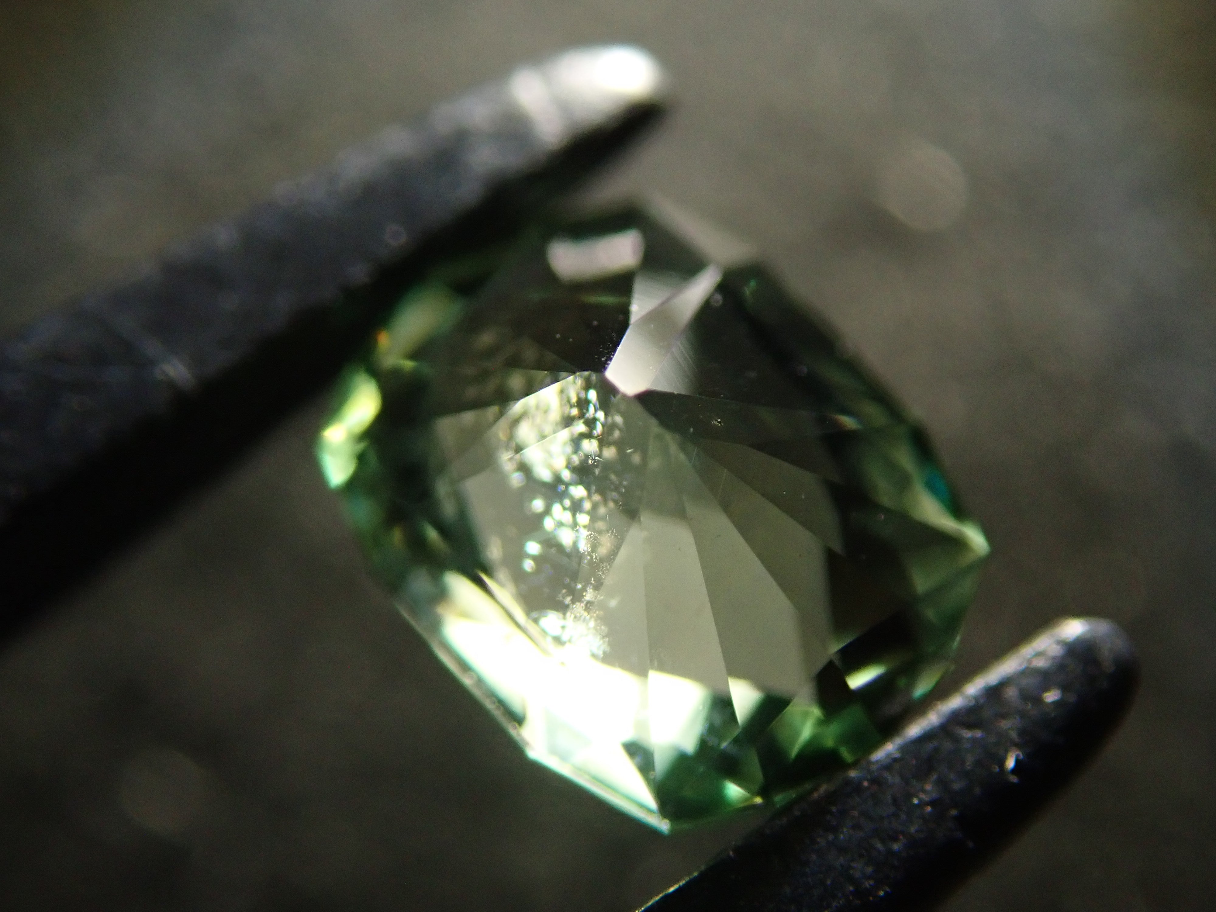 【12/16 22時販売】グリーンサファイア 0.607ctルース