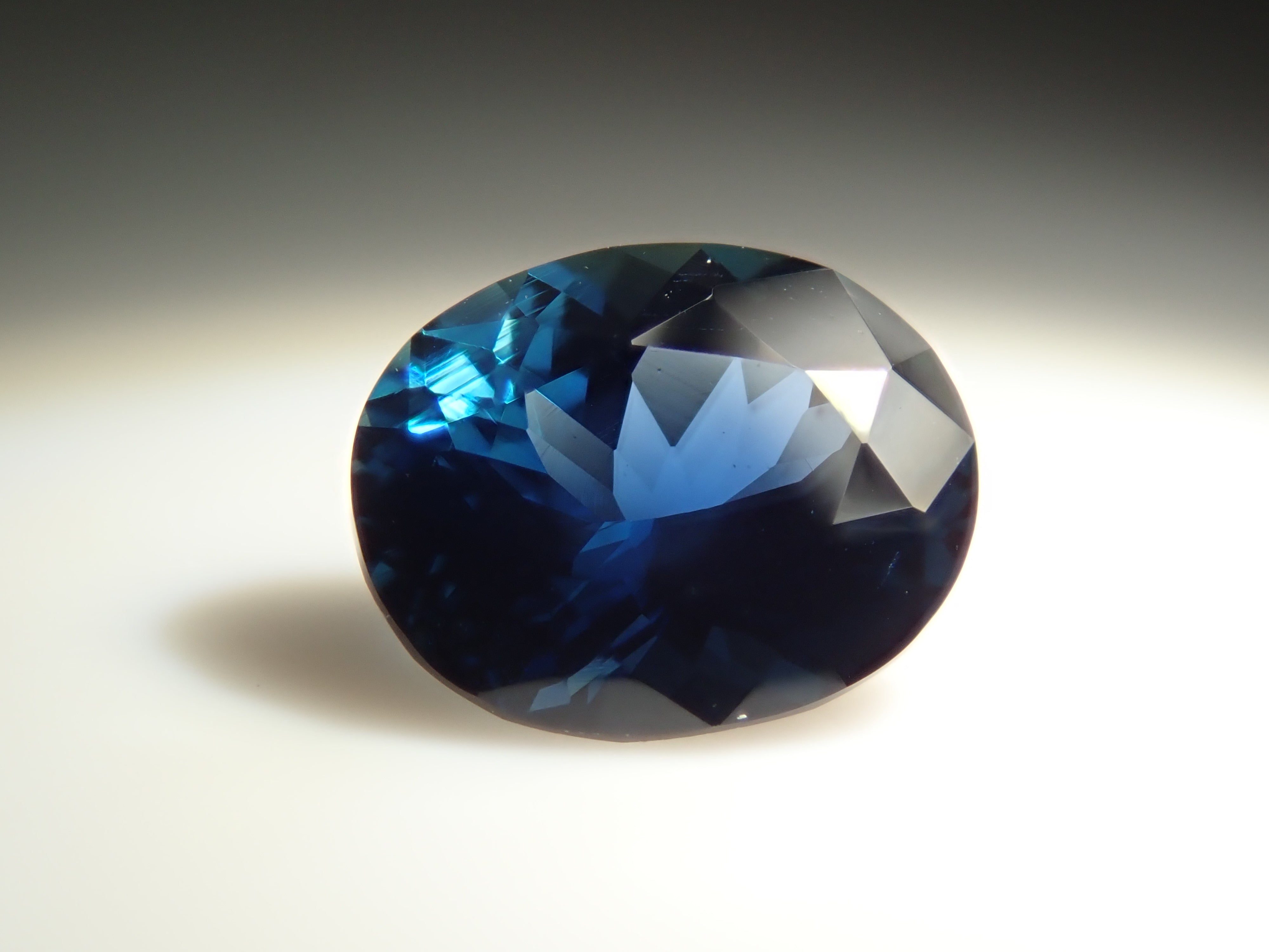 【12/7 22時販売】ブルーサファイア 0.513ctルース(ティールブルー)