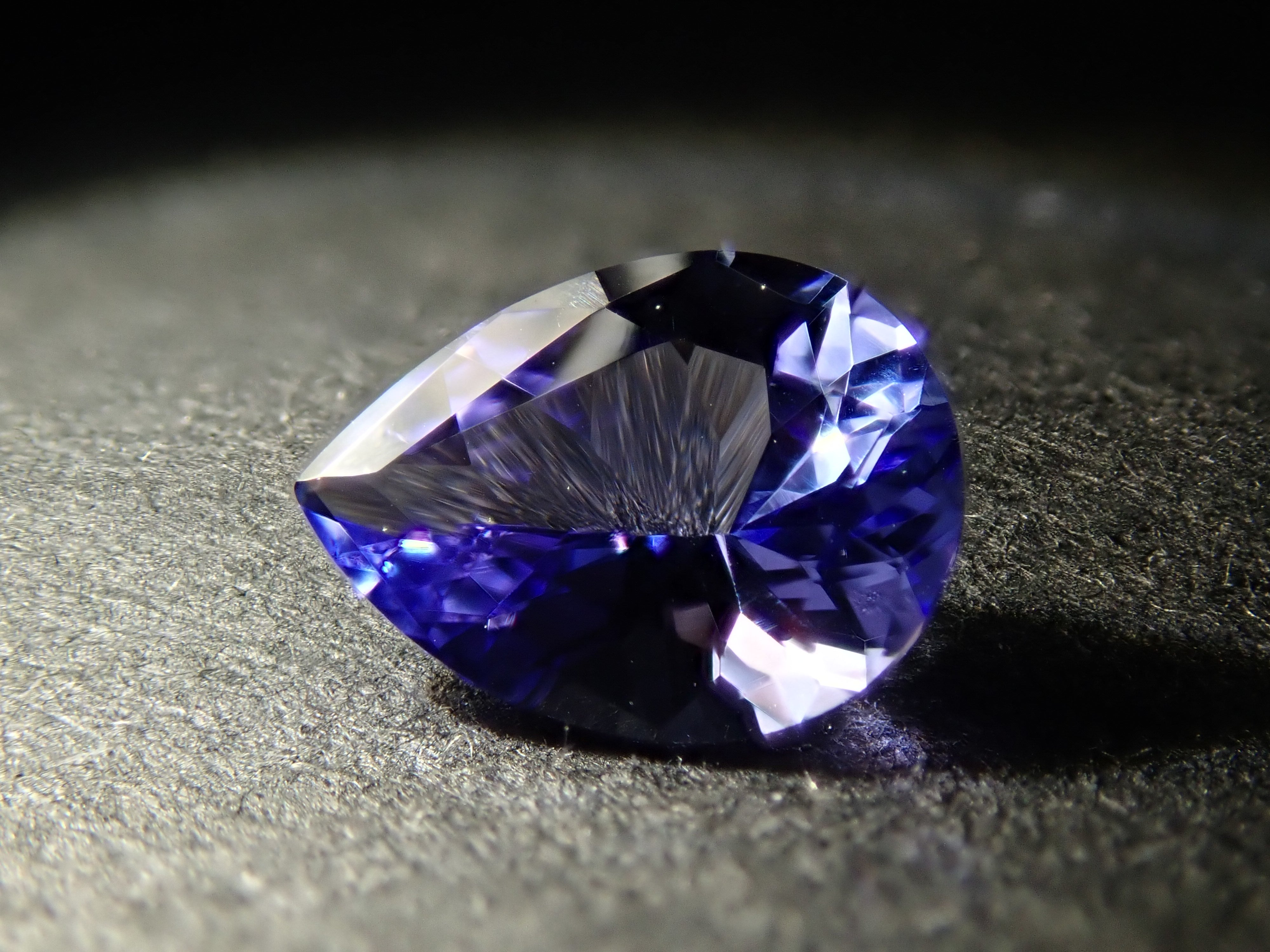 【12/7 22時販売】タンザニア産タンザナイト 0.467ctルース