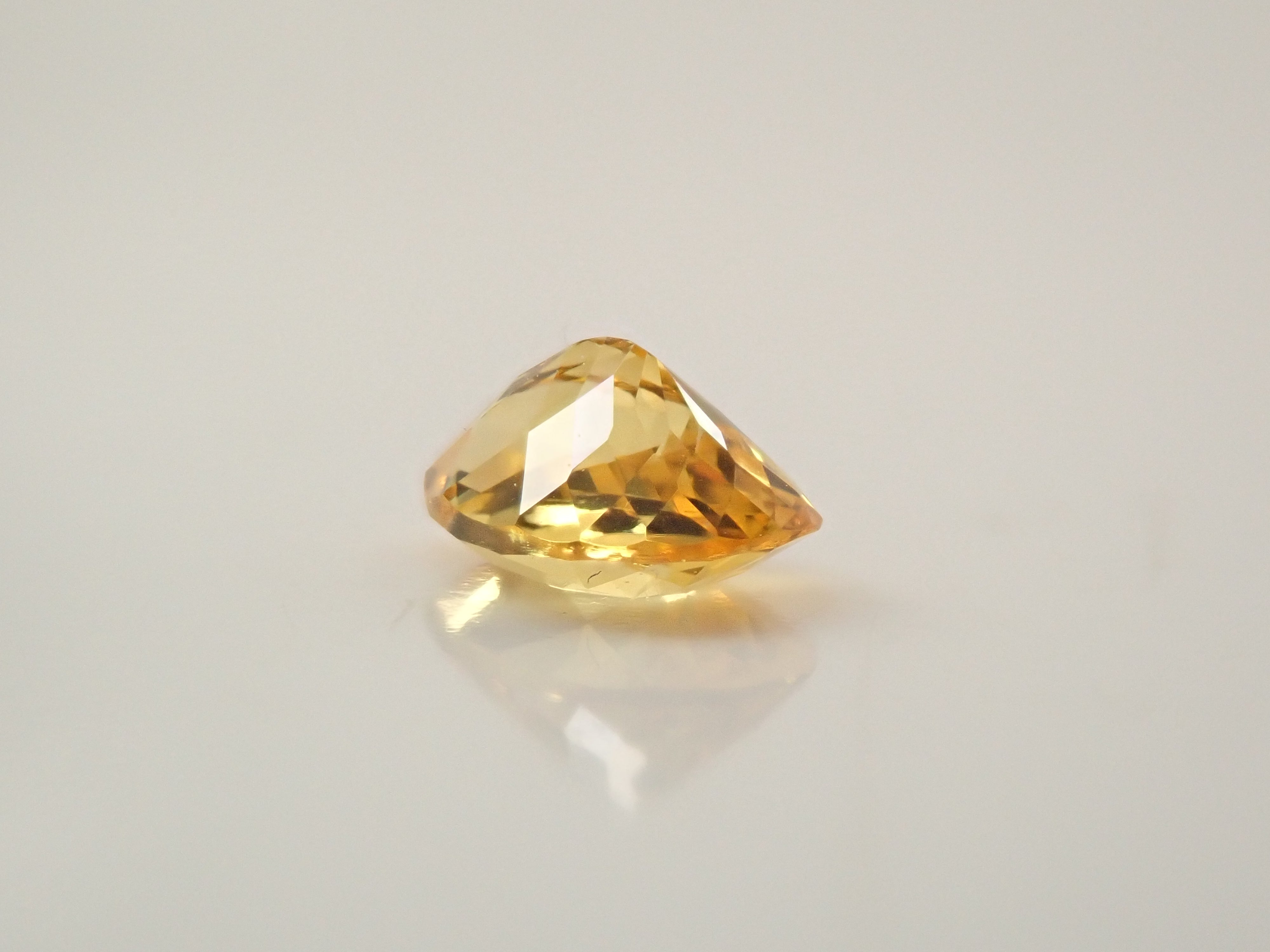 【12/7 22時販売】スリランカ産イエローサファイア 0.343ctルース