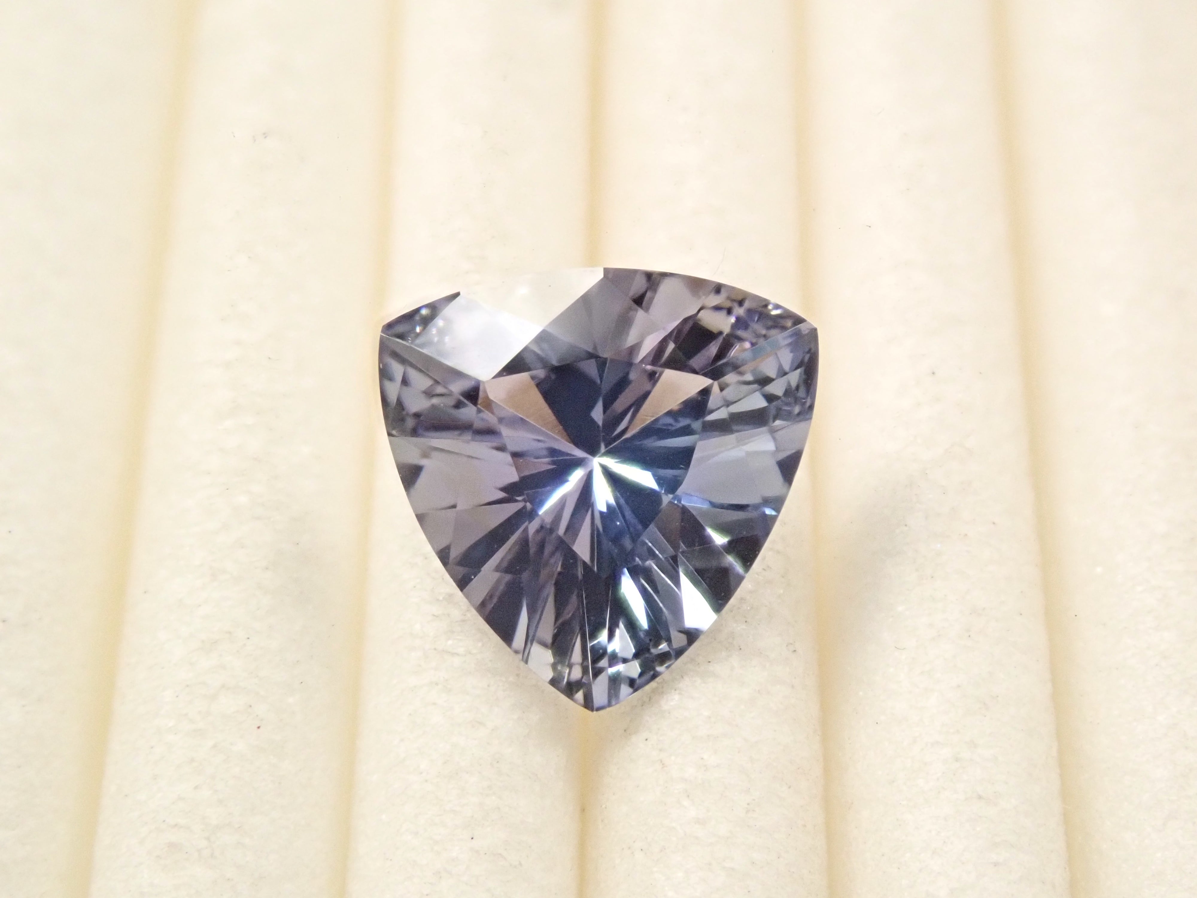 【12/7 22時販売】タンザニア産ゾイサイト 1.312ctルース