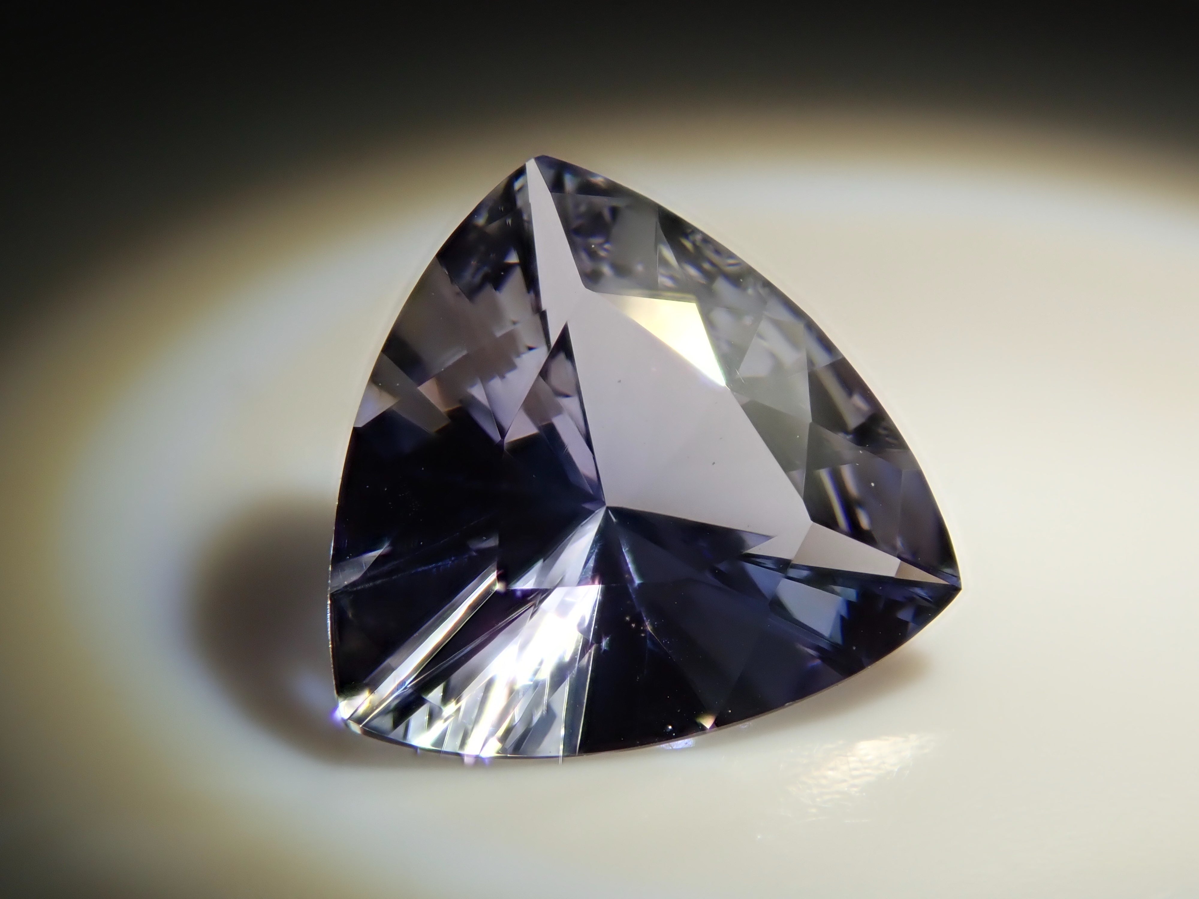 【12/7 22時販売】タンザニア産ゾイサイト 1.312ctルース