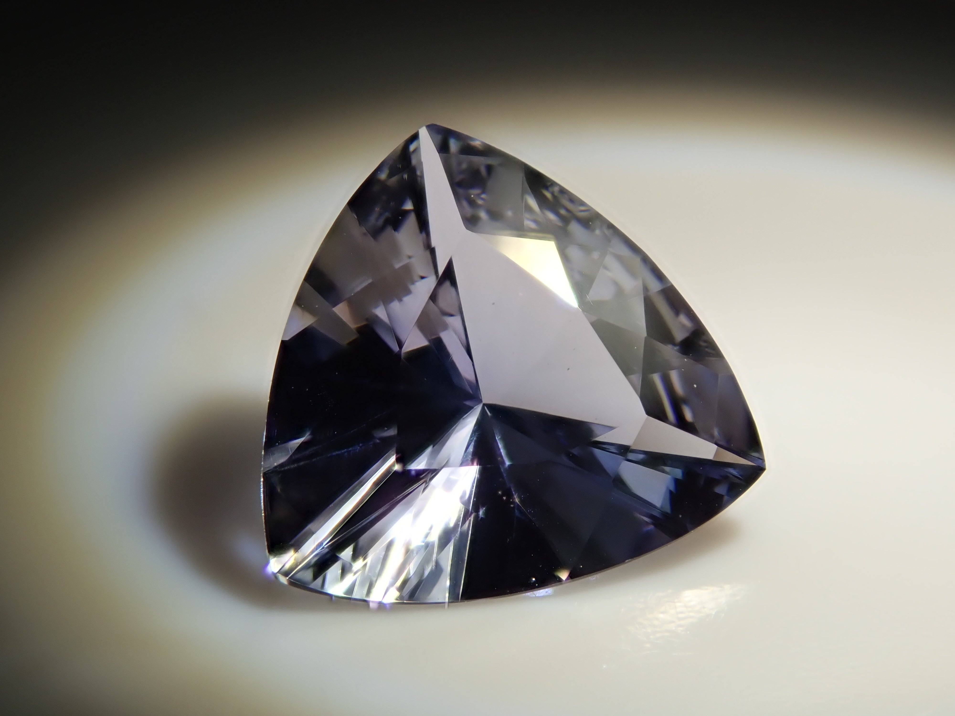 【12/7 22時販売】タンザニア産ゾイサイト 1.312ctルース