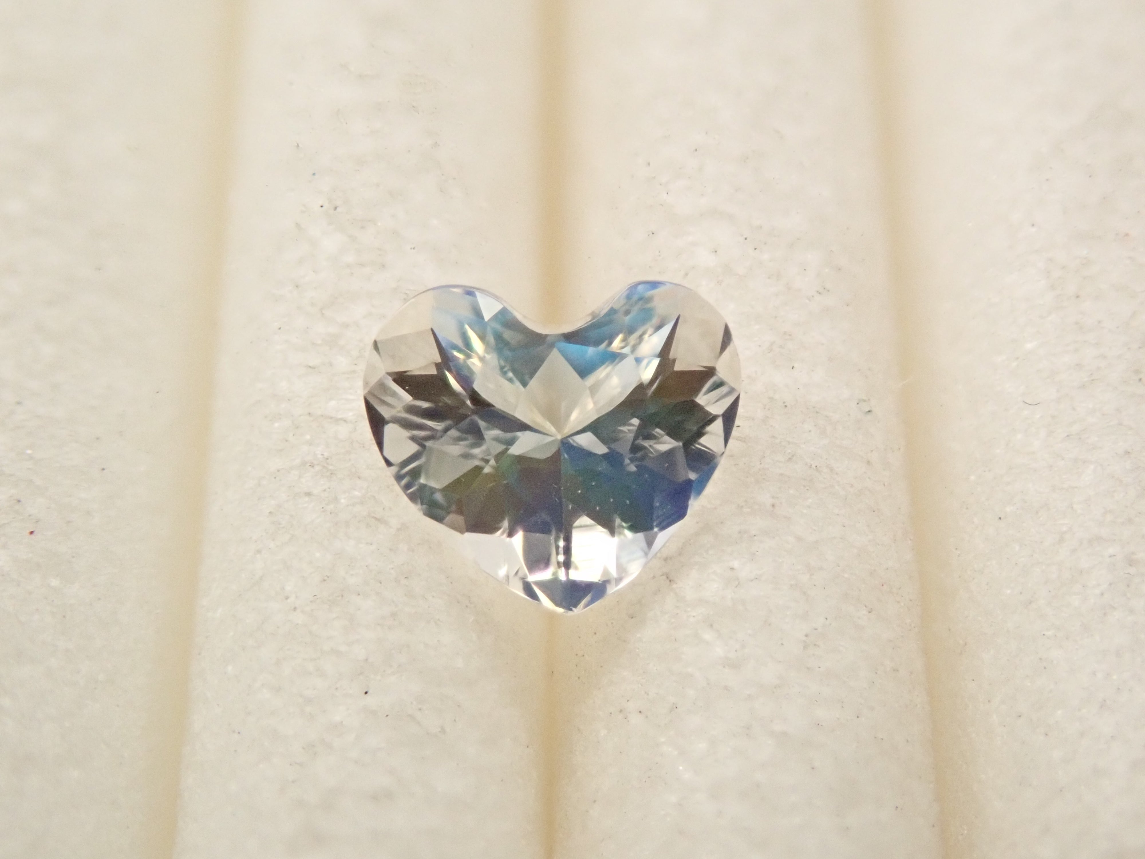 【12/7 22時販売】マダガスカル産アンデシン・ラブラドライトムーンストーン(通称名 レインボームーンストーン) 0.178ctルース