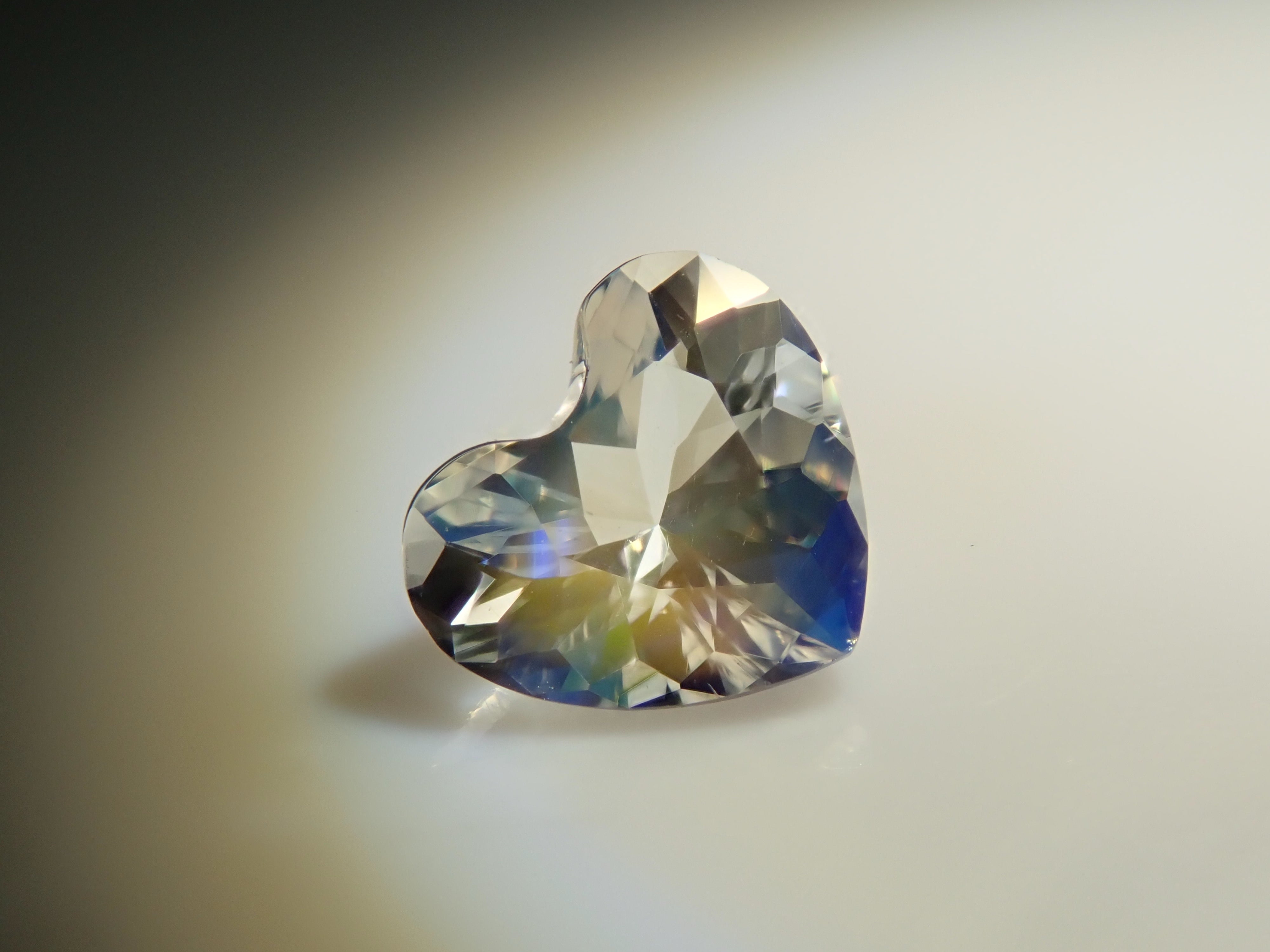 【12/7 22時販売】マダガスカル産アンデシン・ラブラドライトムーンストーン(通称名 レインボームーンストーン) 0.178ctルース