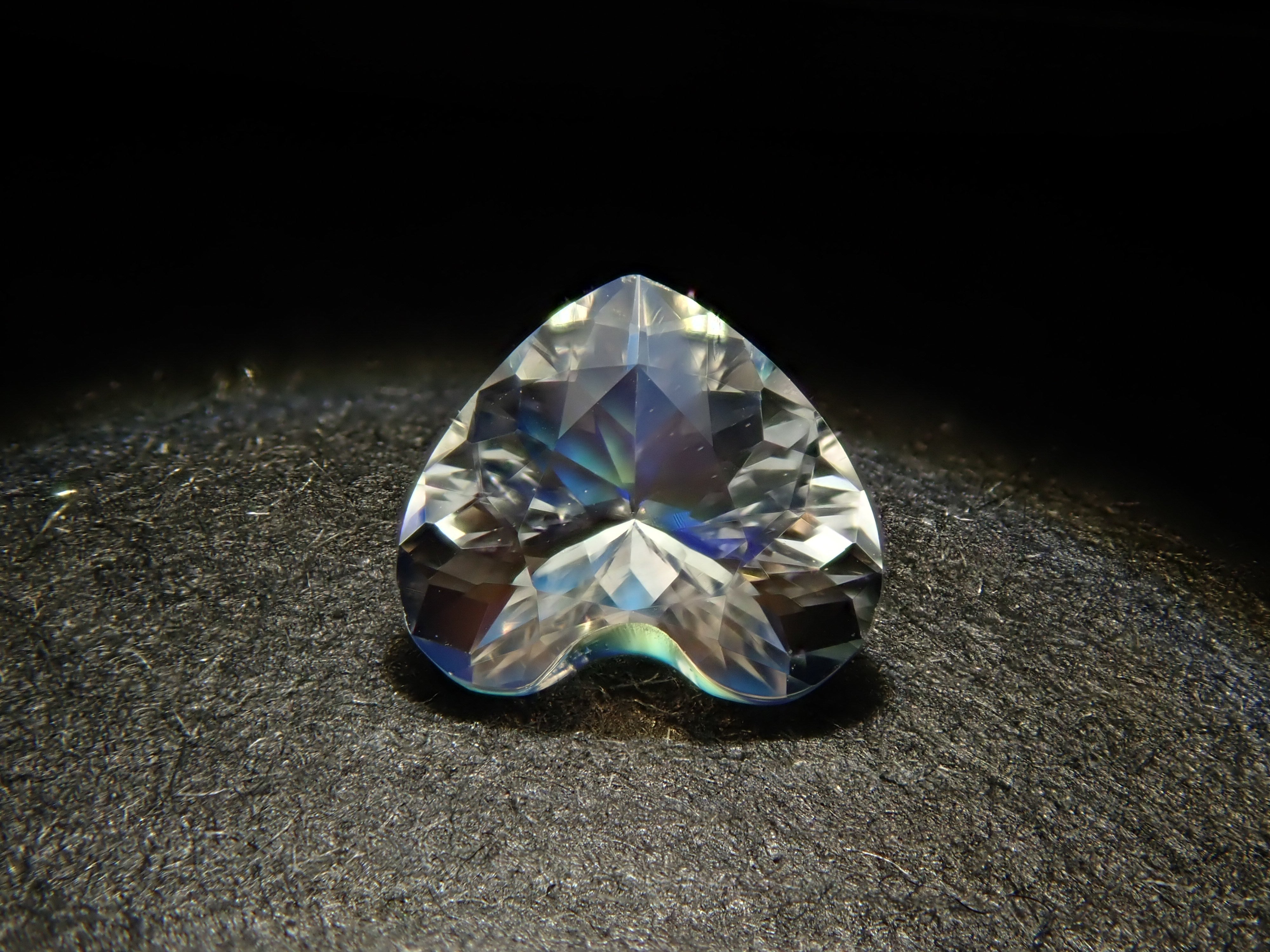 【12/7 22時販売】マダガスカル産アンデシン・ラブラドライトムーンストーン(通称名 レインボームーンストーン) 0.178ctルース