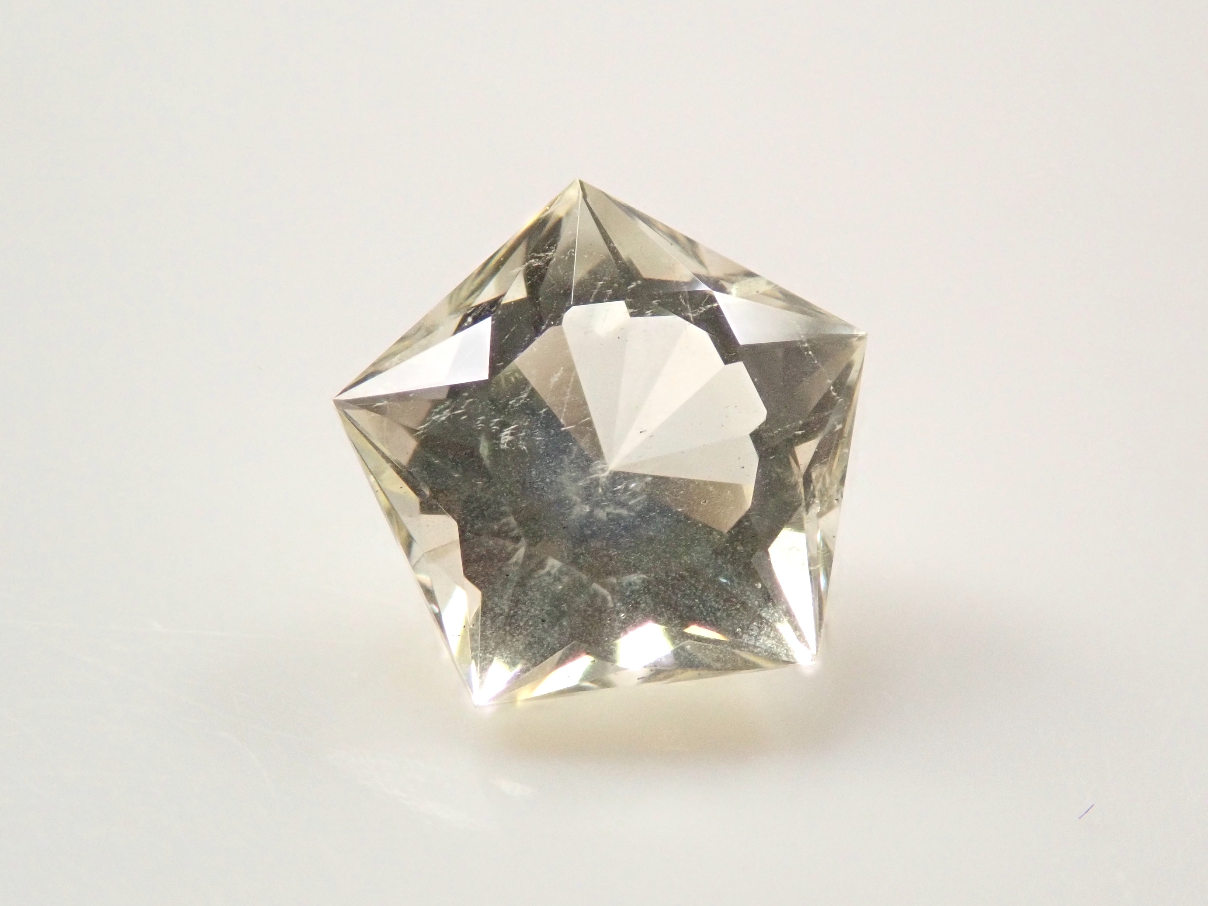 【12/14 22時販売】ブラジル産イエローベリル 0.913ctルース