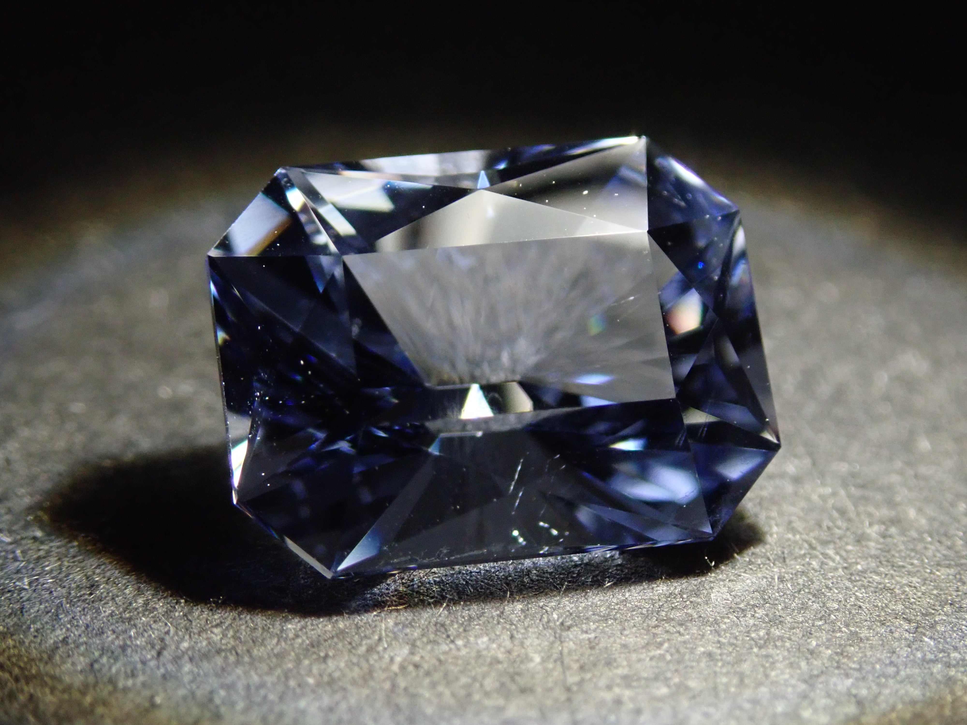 【12/14 22時販売】ブルーベリル(マシシベリル) 3.268ctルース