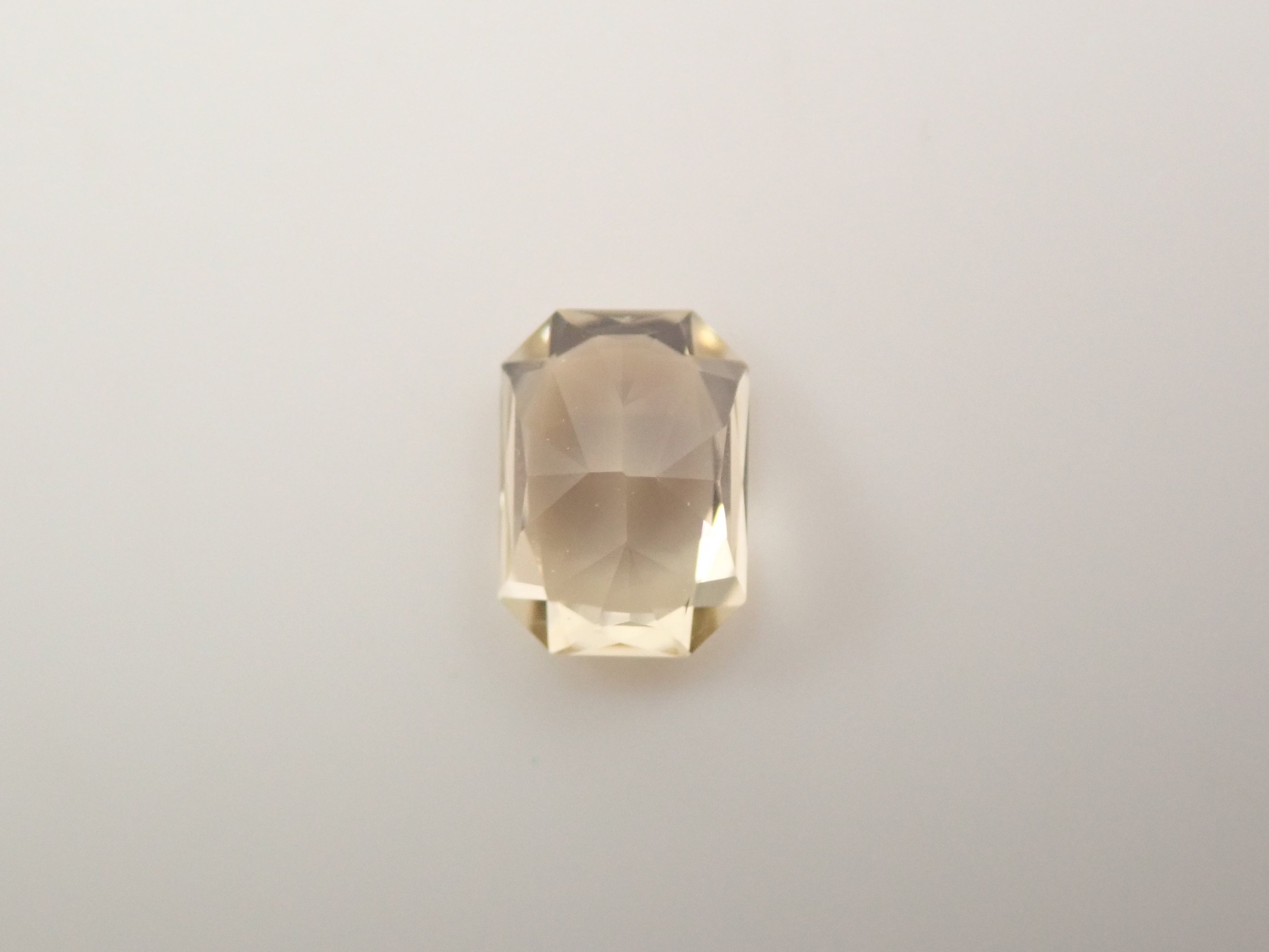 【12/14 22時販売】スリランカ産シンハライト 0.456ctルース