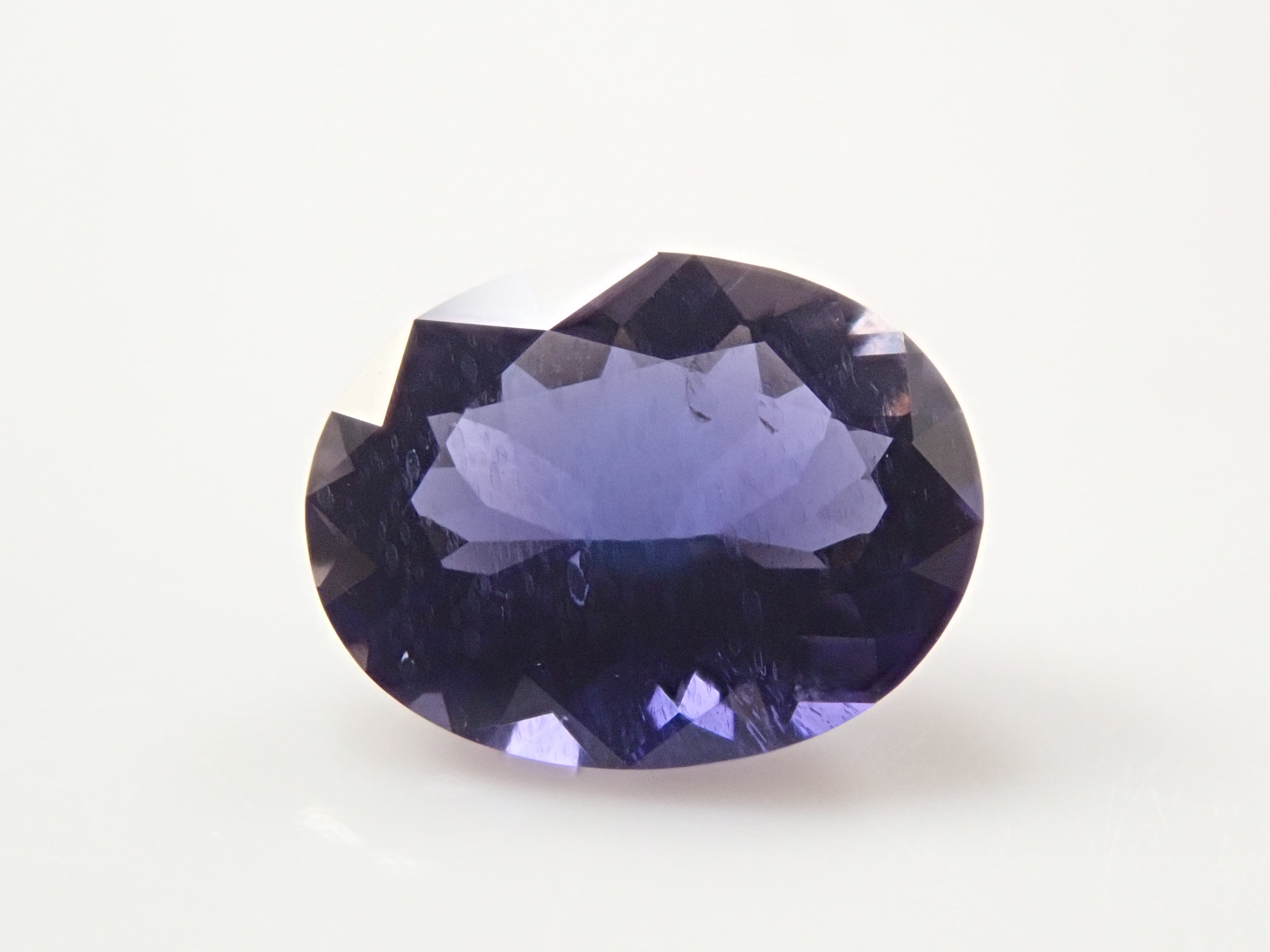 【12月14日 22:00 特價】馬達加斯加堇青石 0.644克拉 裸石