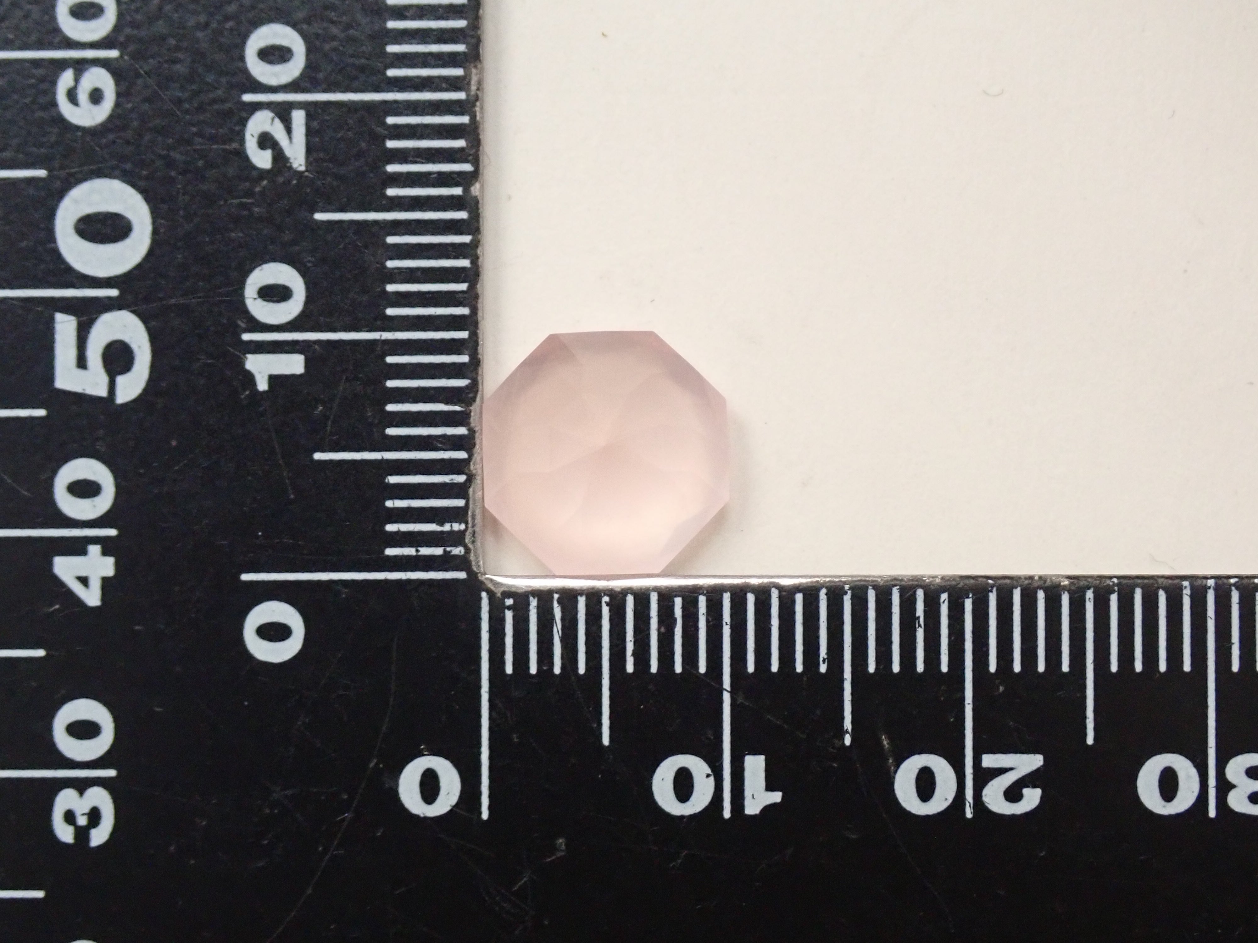 【12/16 22時販売】ブラジル産ローズクォーツ 4.019ctルース