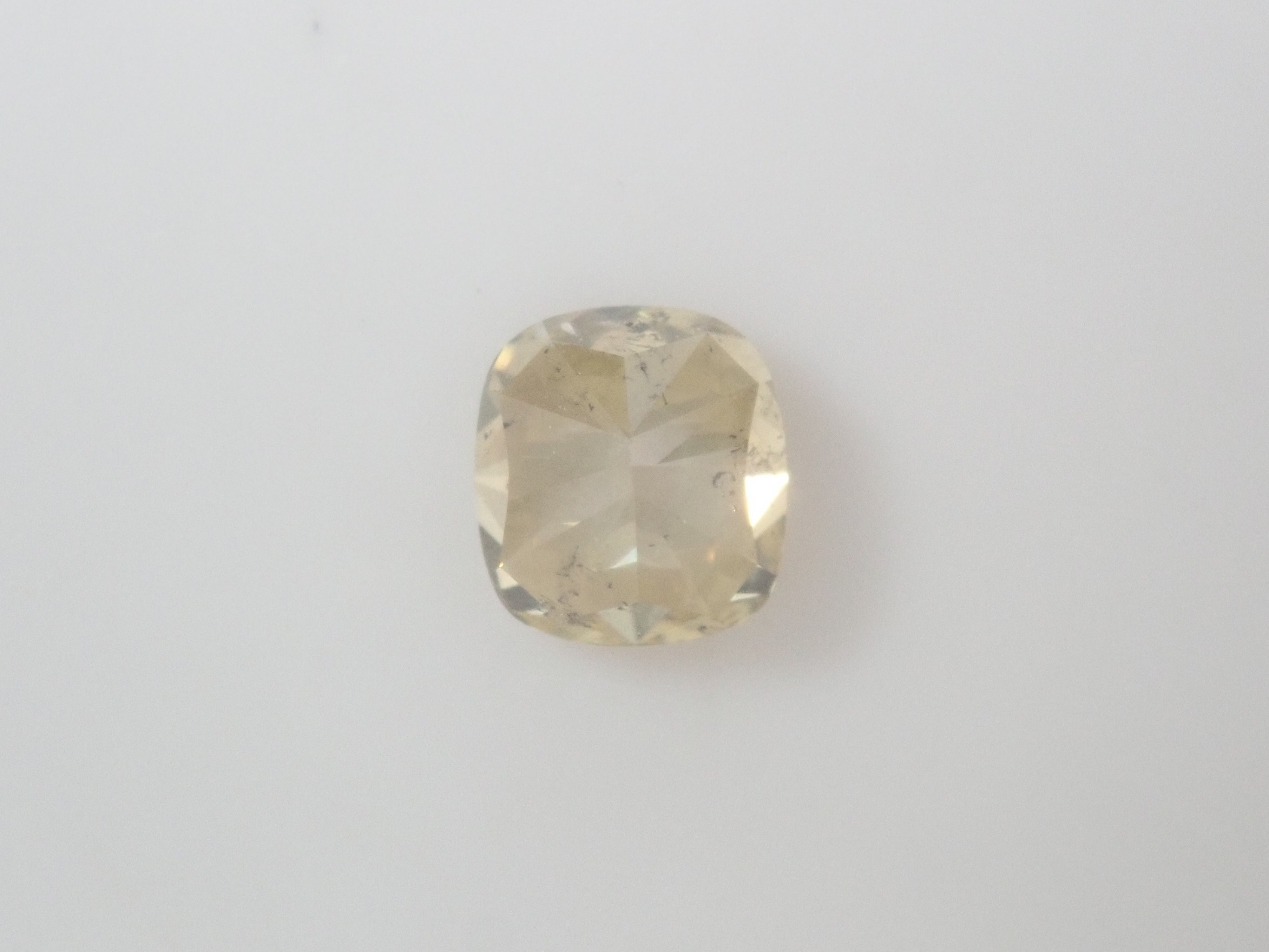 【12/12 22時販売】《限定15石》通常39,800円の珍しいUNEVENのFANCYカラーや69,800円のFANCYカラー0.428ctを含むイエローダイヤモンドガチャ💎ルース1石《複数購入割引有》