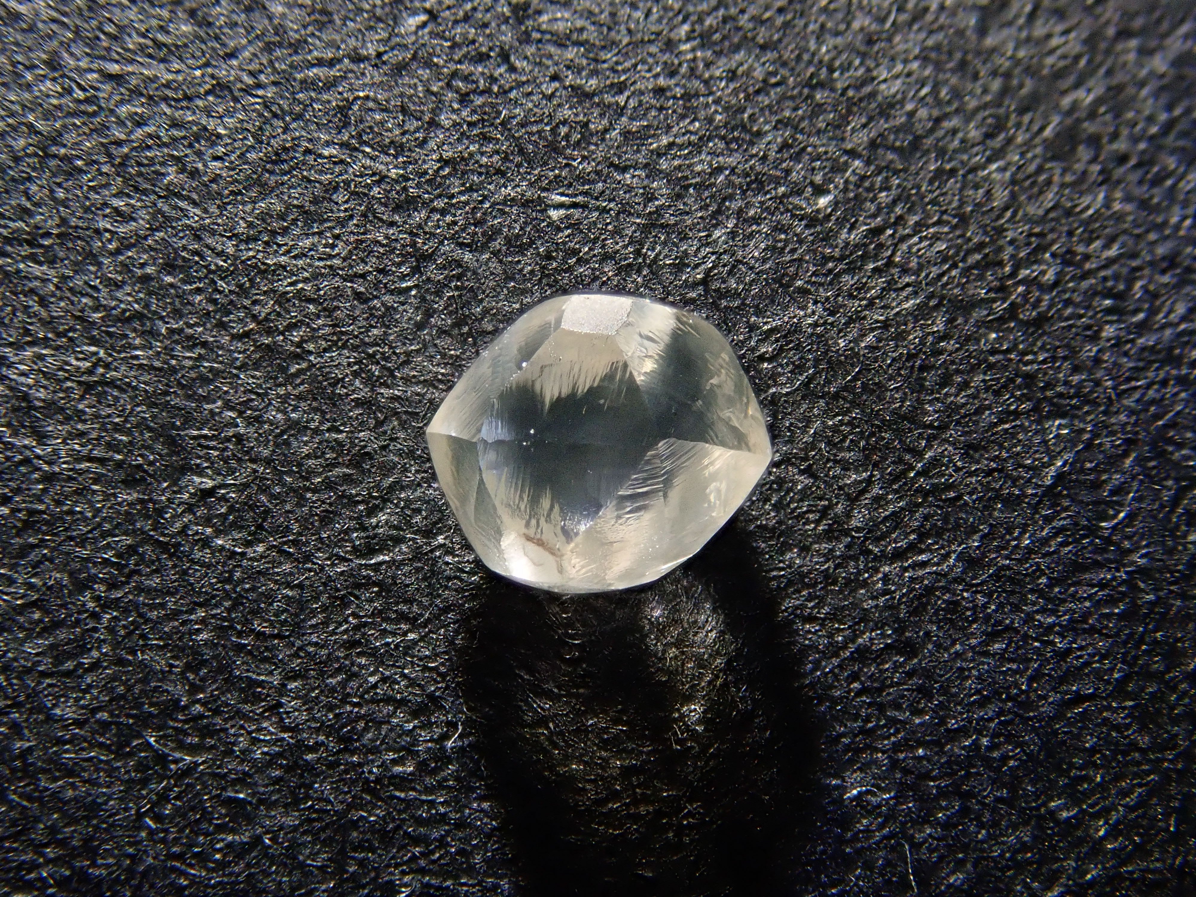 南アフリカ産ダイヤモンド(メイカブル) 0.169ct原石