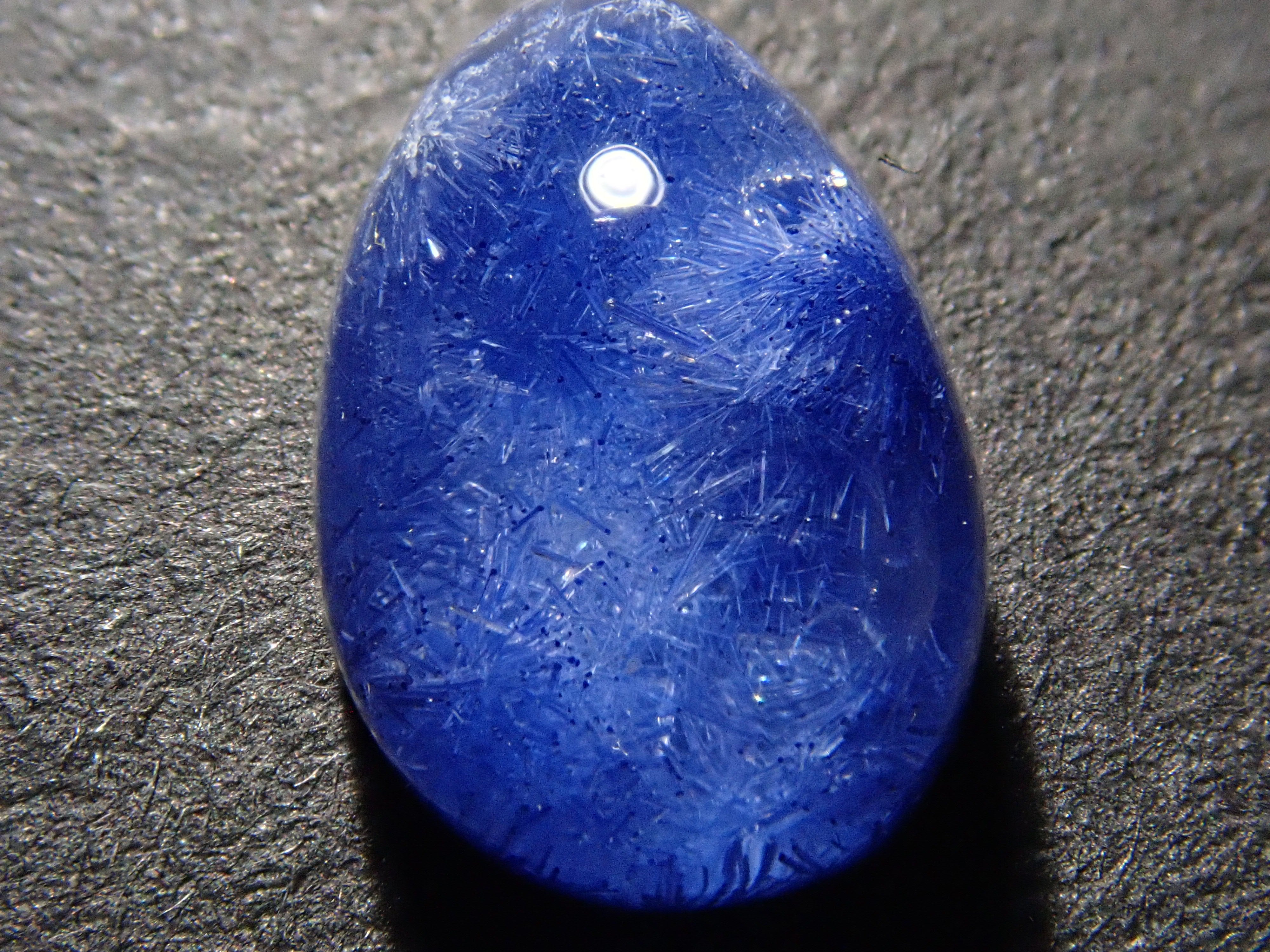 【12/17 22時販売】ブラジル産デュモルチェライトインクォーツ 1.924ctルース