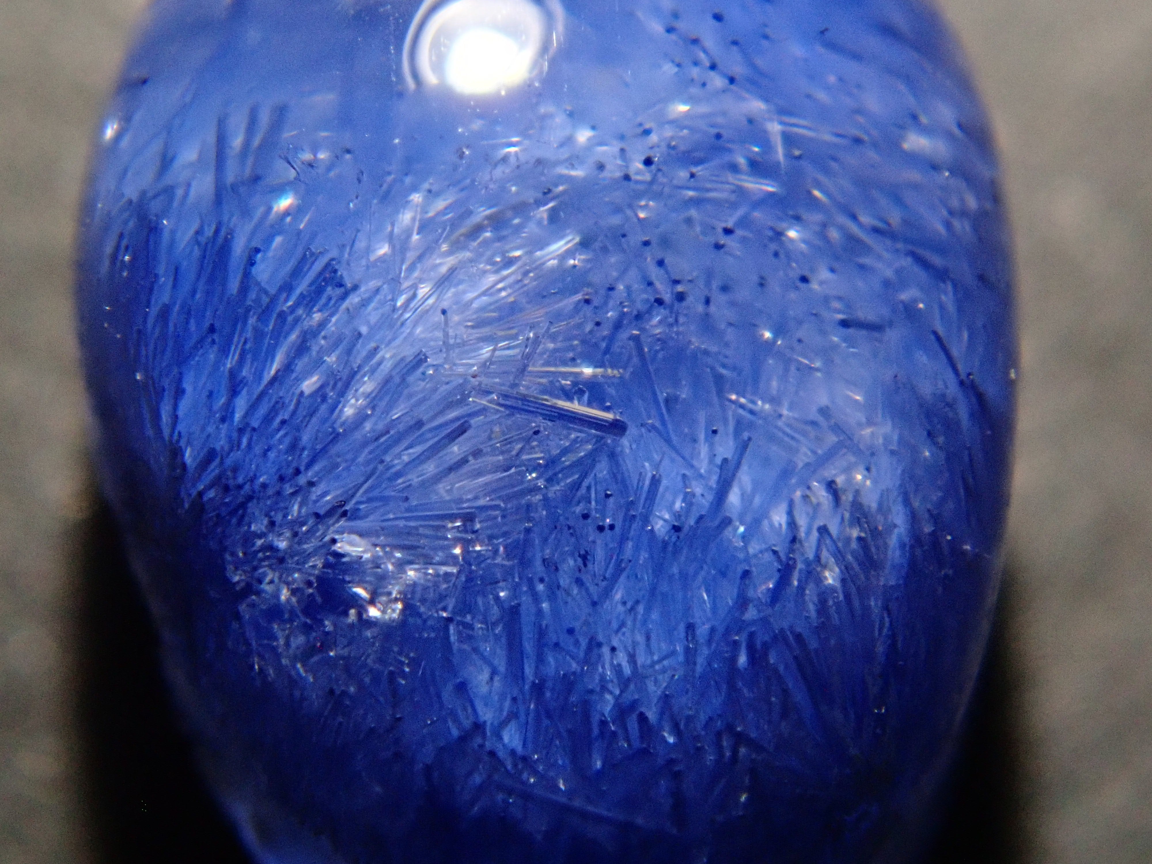 【12/17 22時販売】ブラジル産デュモルチェライトインクォーツ 1.924ctルース