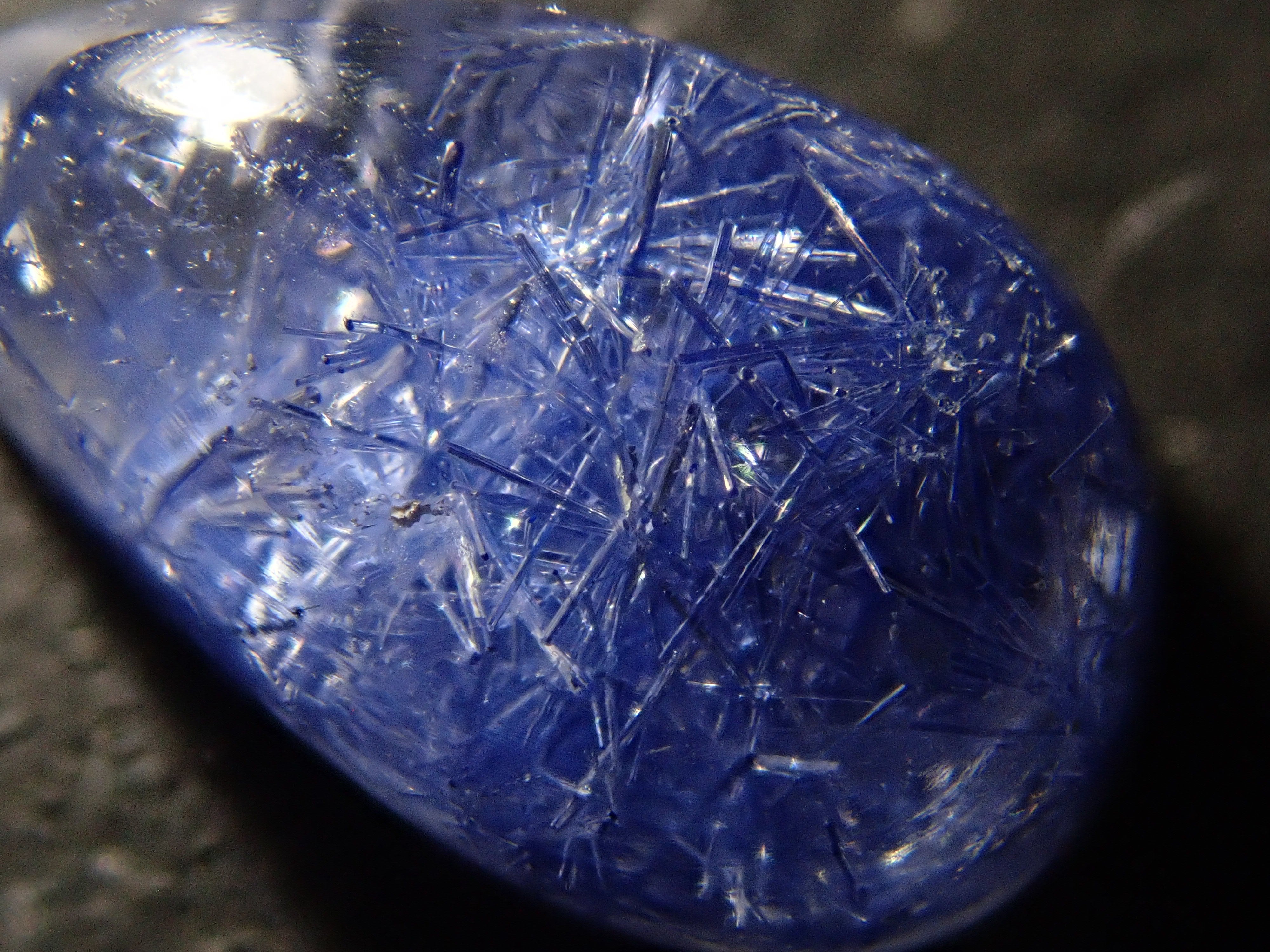 【12/17 22時販売】ブラジル産デュモルチェライトインクォーツ 2.012ctルース