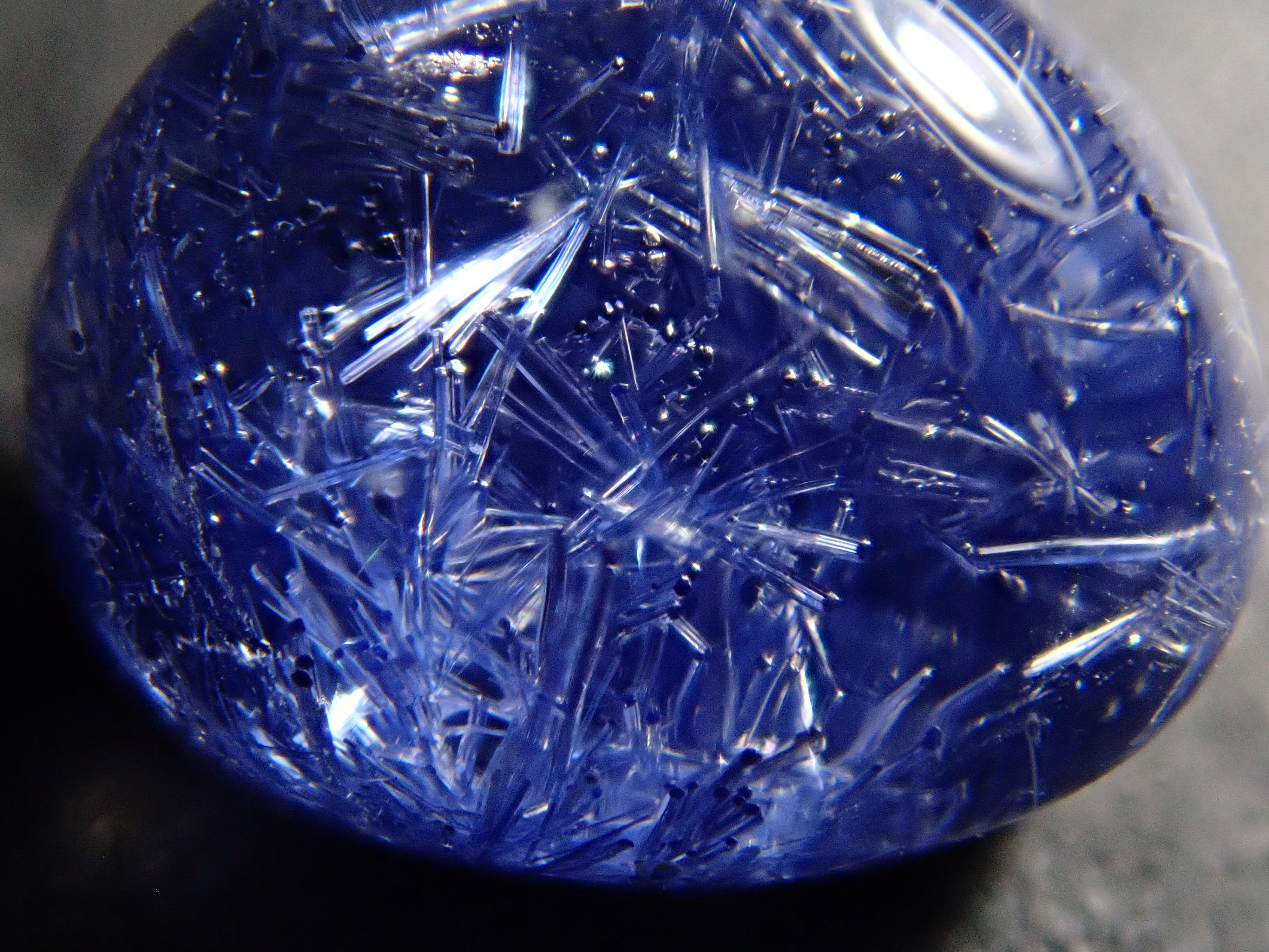 【12/19 22時販売】ブラジル産デュモルチェライトインクォーツ 1.995ctルース