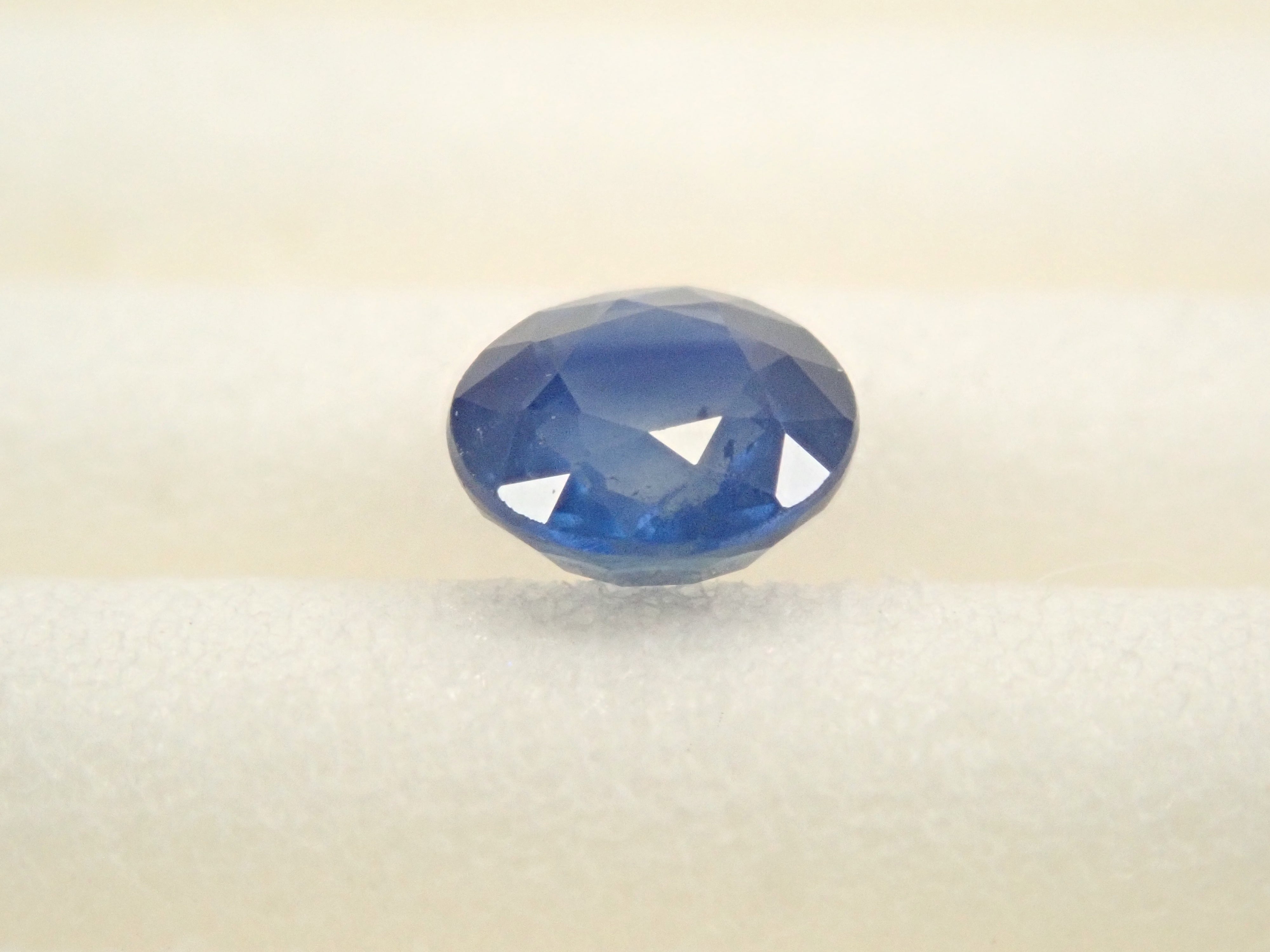 【12/19 22時販売】マダガスカル産バイカラーサファイア 3.6mm/0.232ctルース