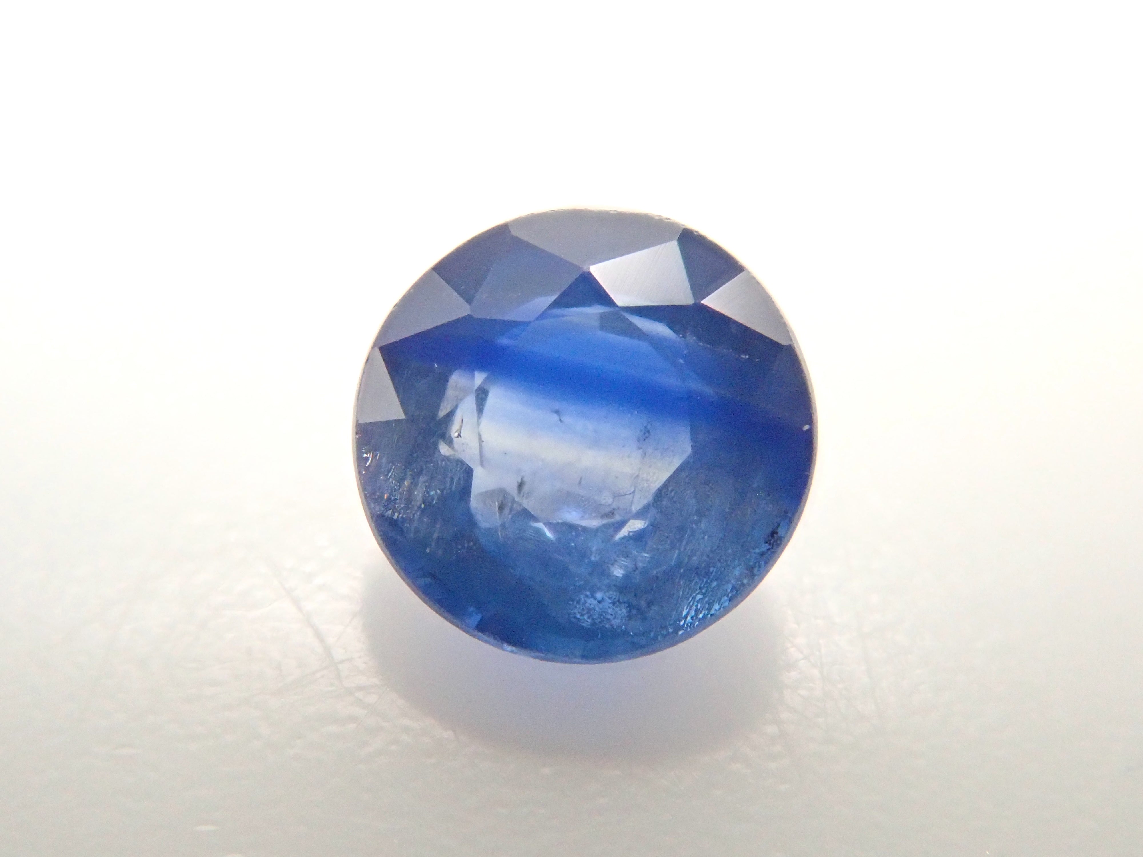 【12/19 22時販売】マダガスカル産バイカラーサファイア 3.6mm/0.232ctルース