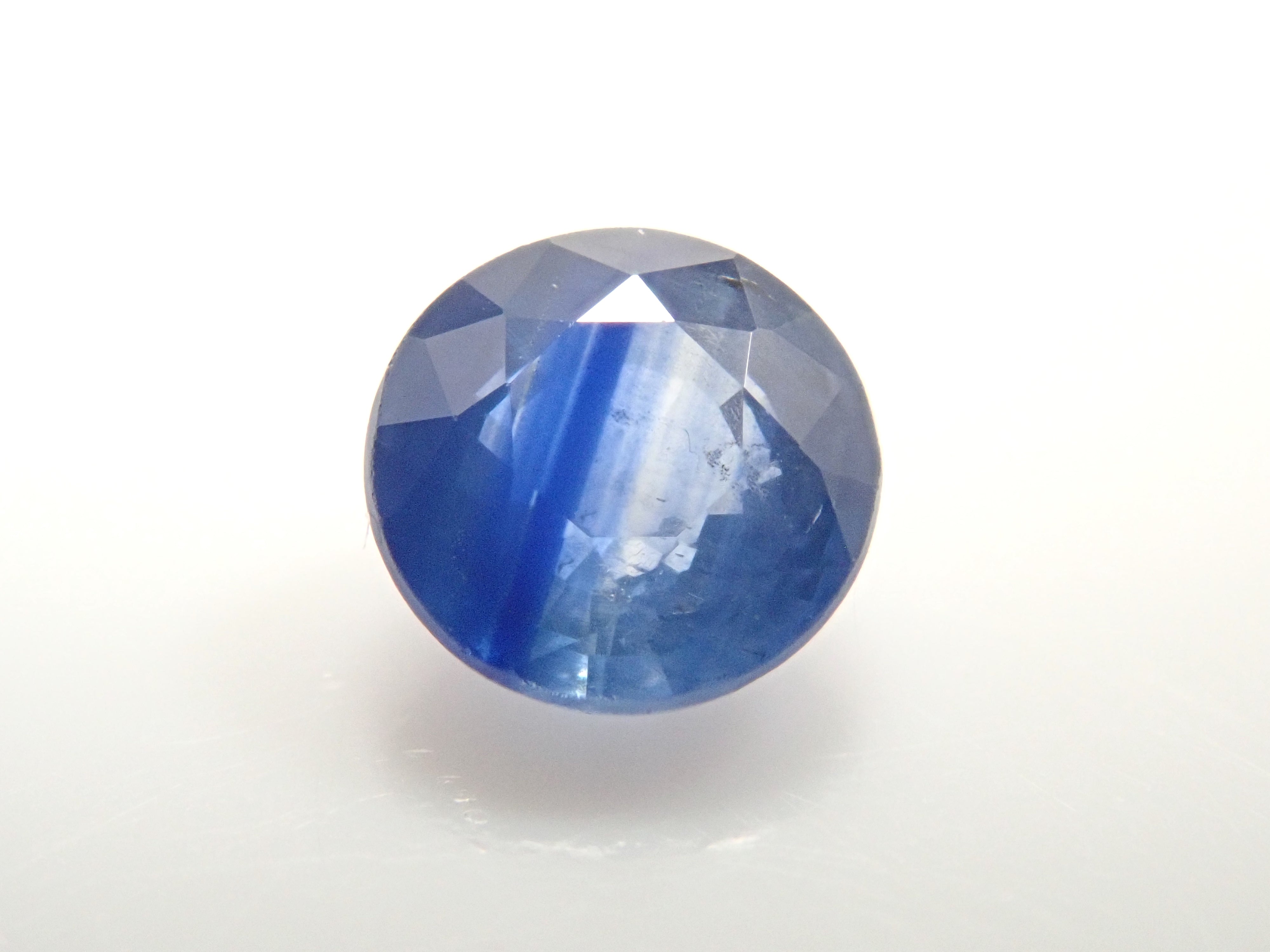 【12/19 22時販売】マダガスカル産バイカラーサファイア 3.6mm/0.232ctルース