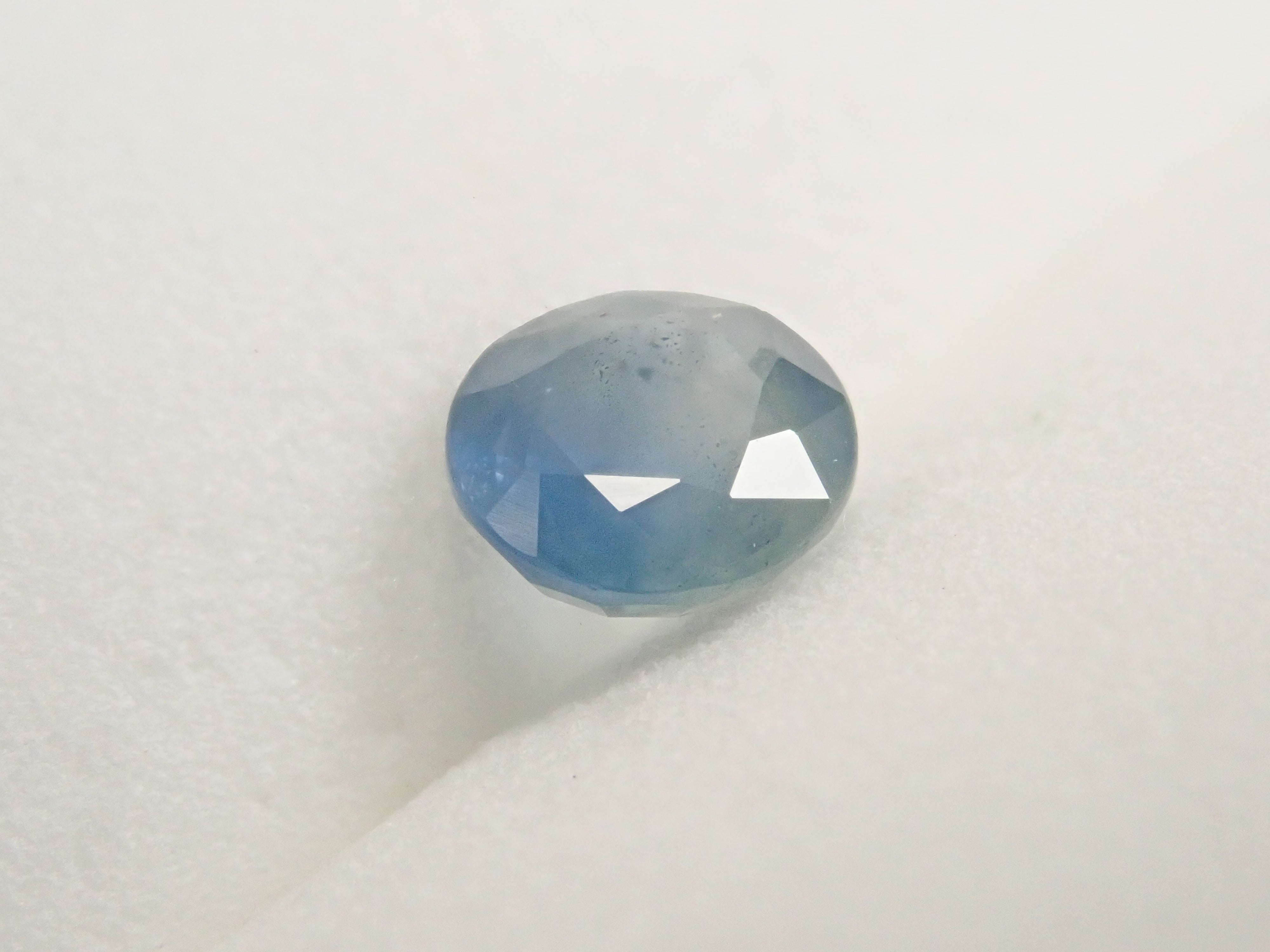 【12/21 22時販売】マダガスカル産バイカラーサファイア 5.8mm/1.006ctルース