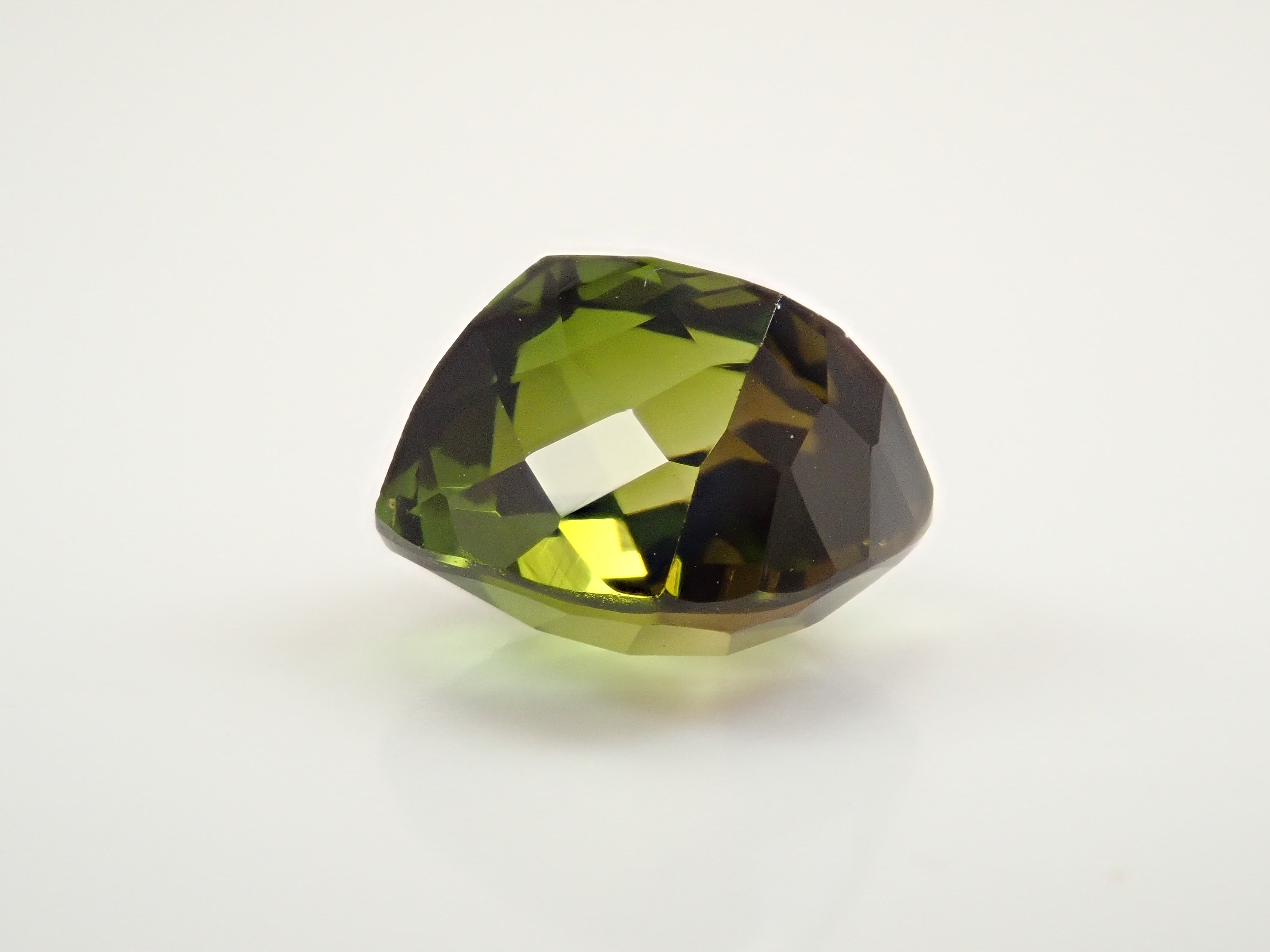 【12/21 22時販売】ザンビア産バイカラートルマリン 4.019ctルース