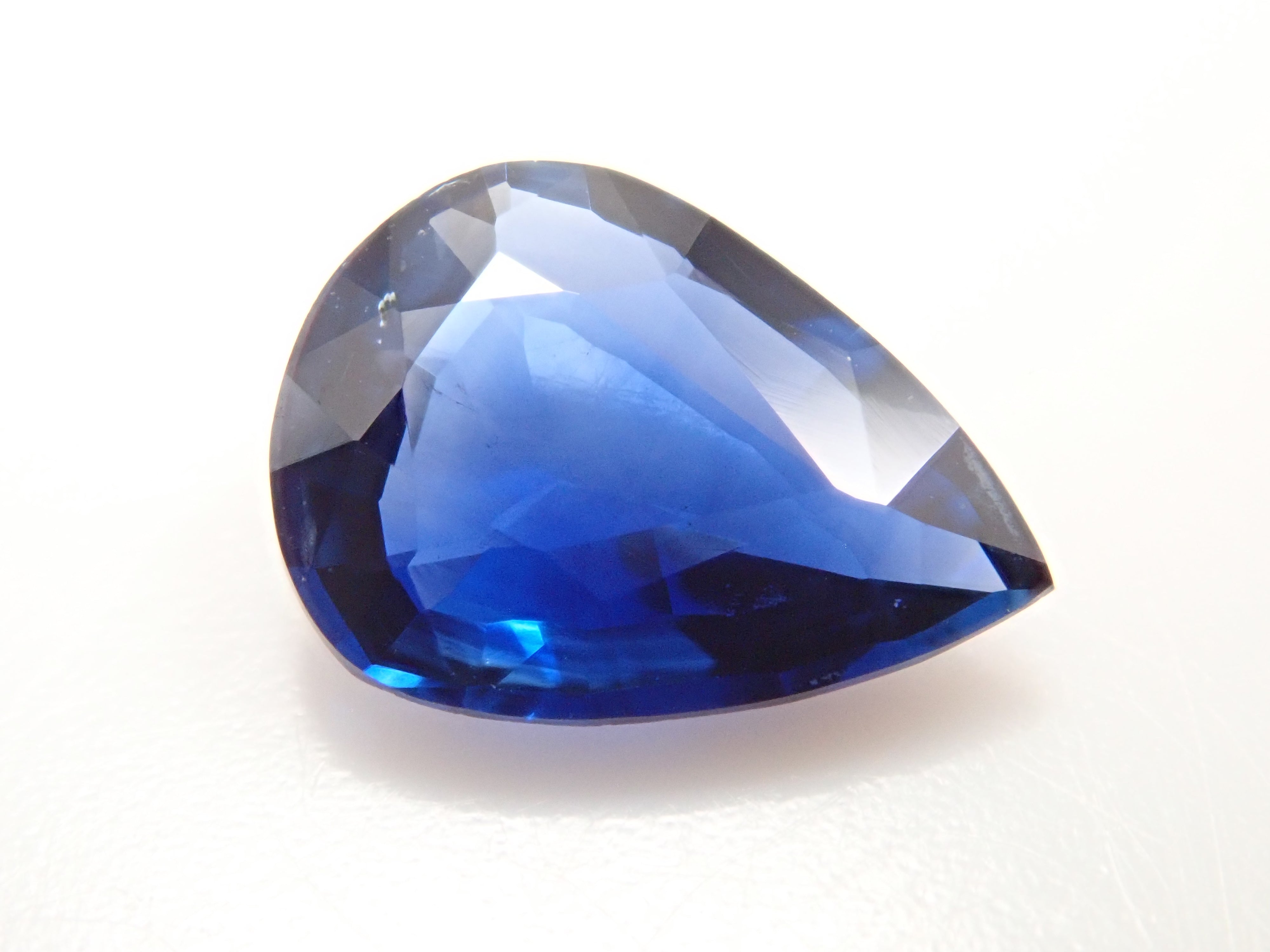 【12/22 22時販売】スリランカ産ブルーサファイア 0.645ctルース