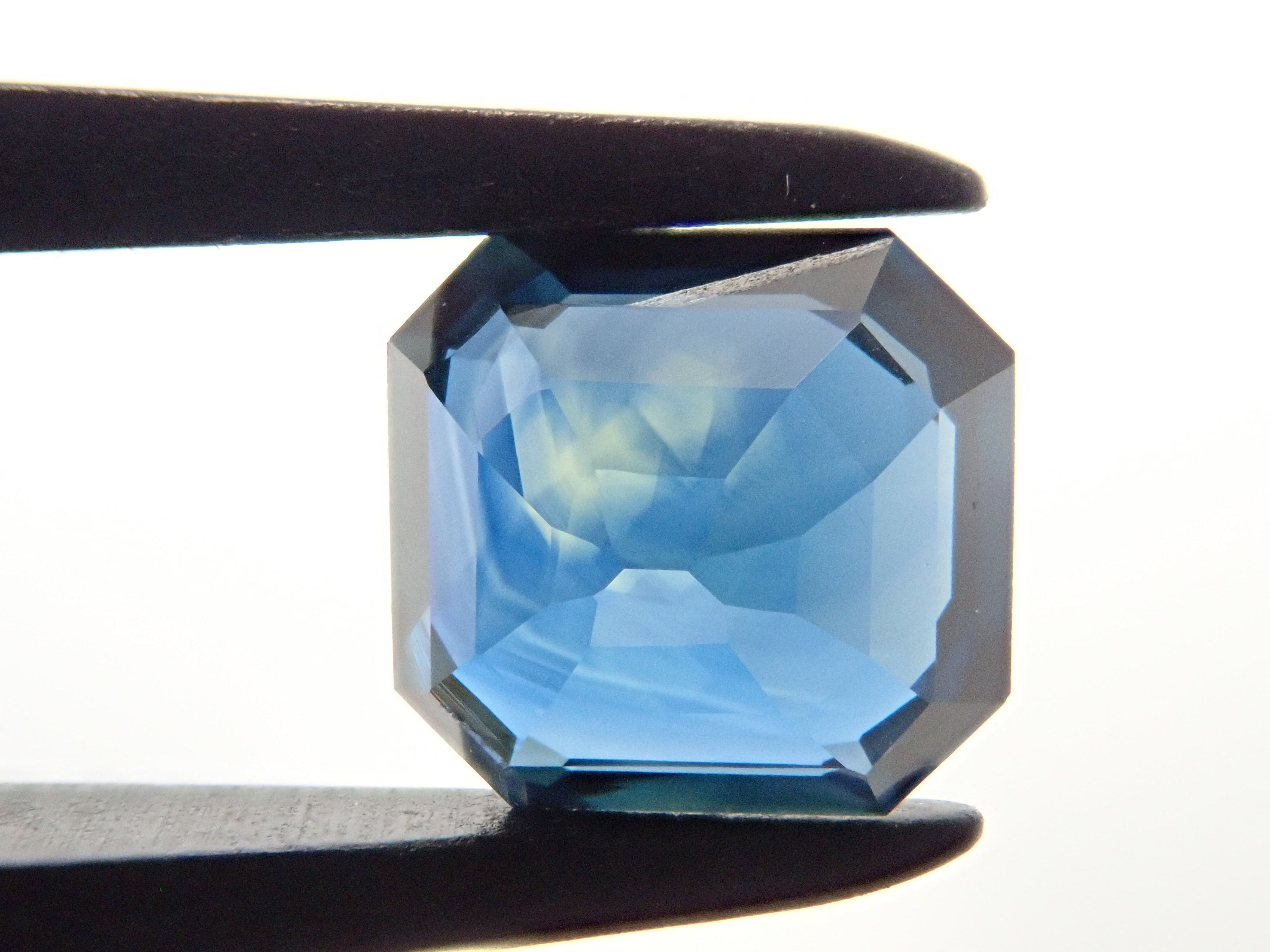 【1/24 22時販売】ティールブルーサファイア 1.689ctルース