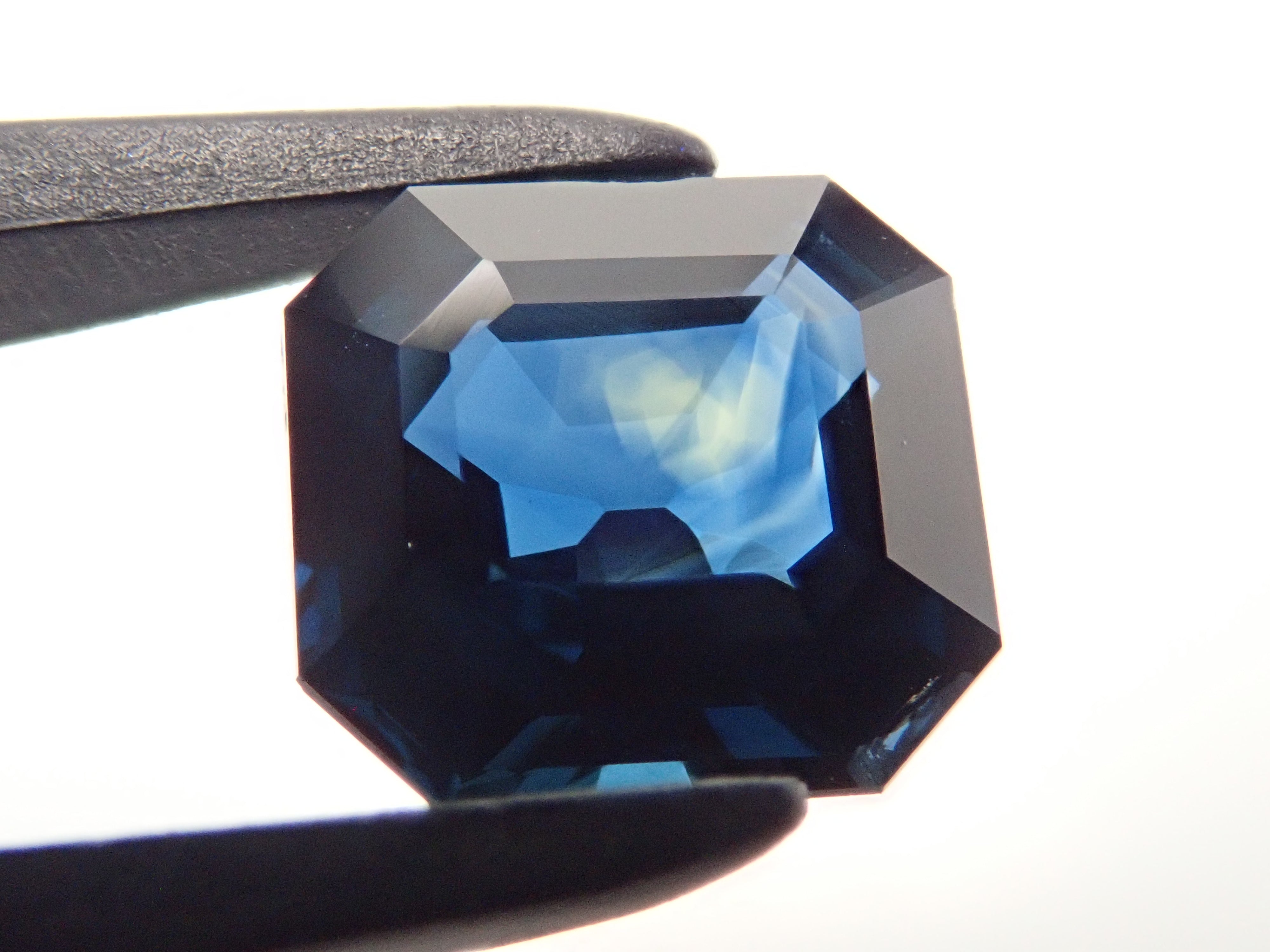 【1/24 22時販売】ティールブルーサファイア 1.689ctルース