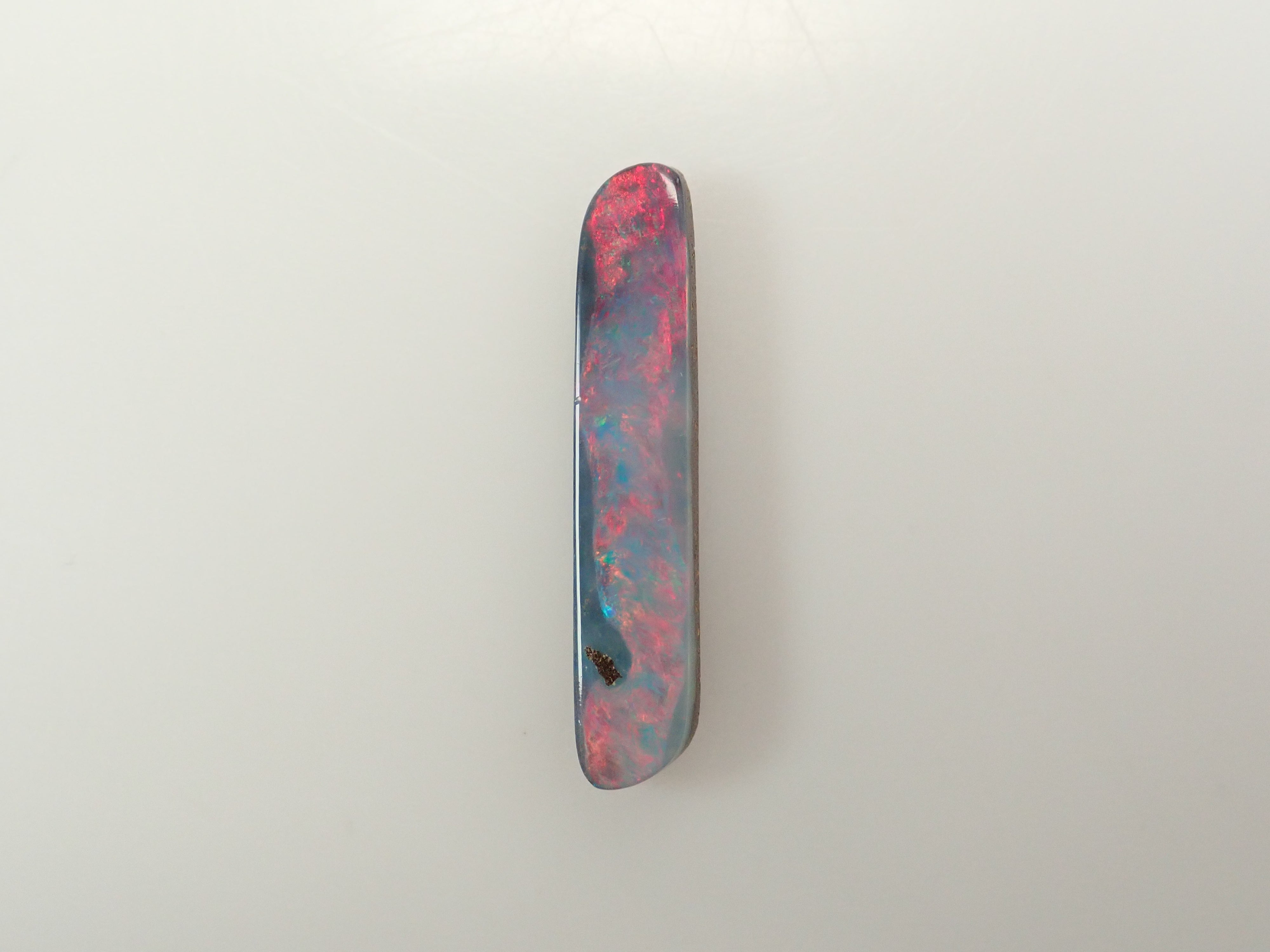 【12/25 22時販売】オーストラリア産ボルダーオパール 2.326ctルース