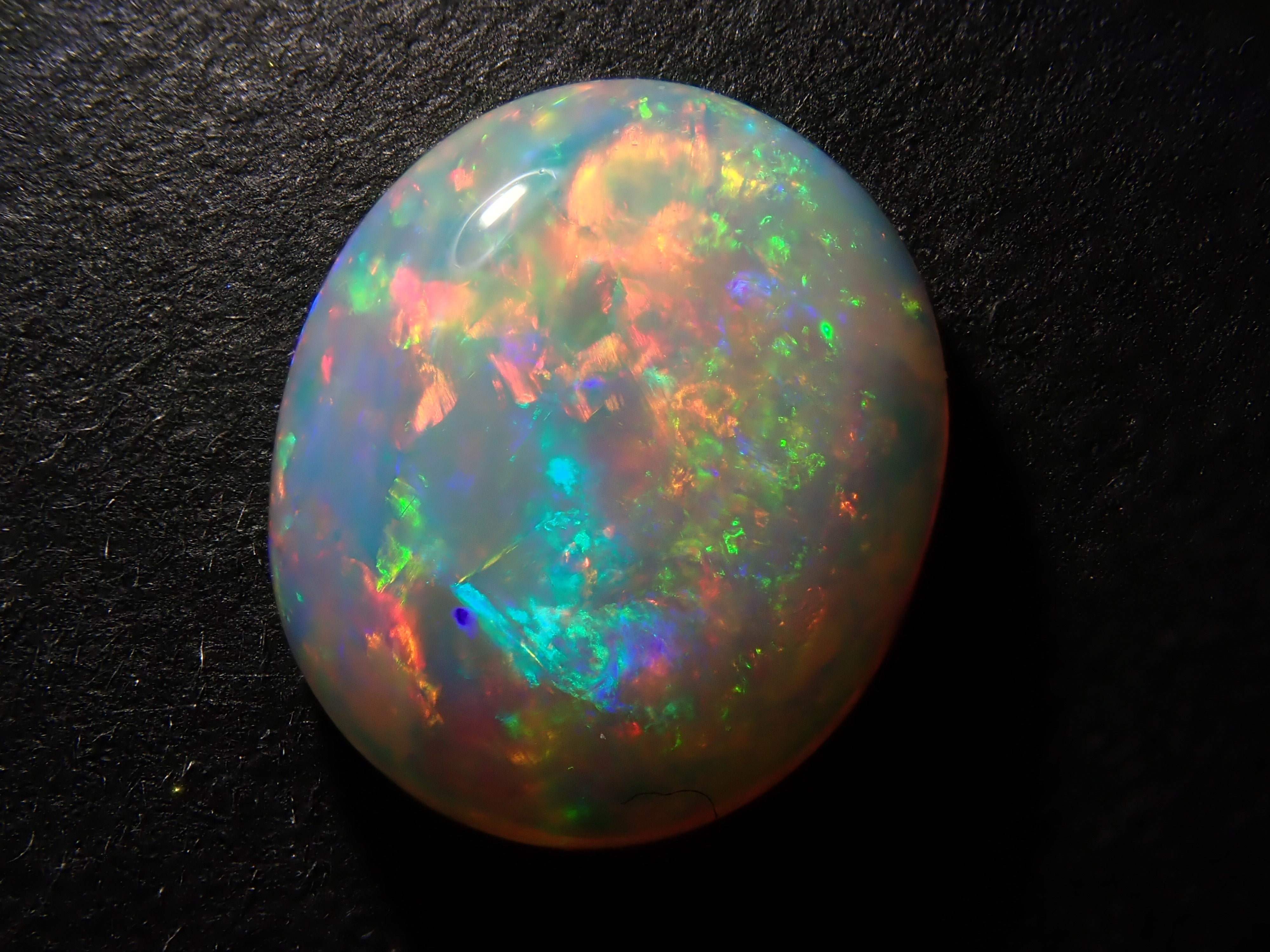 【12/24 22時販売】オーストラリア産ホワイトオパール 1.928ctルース